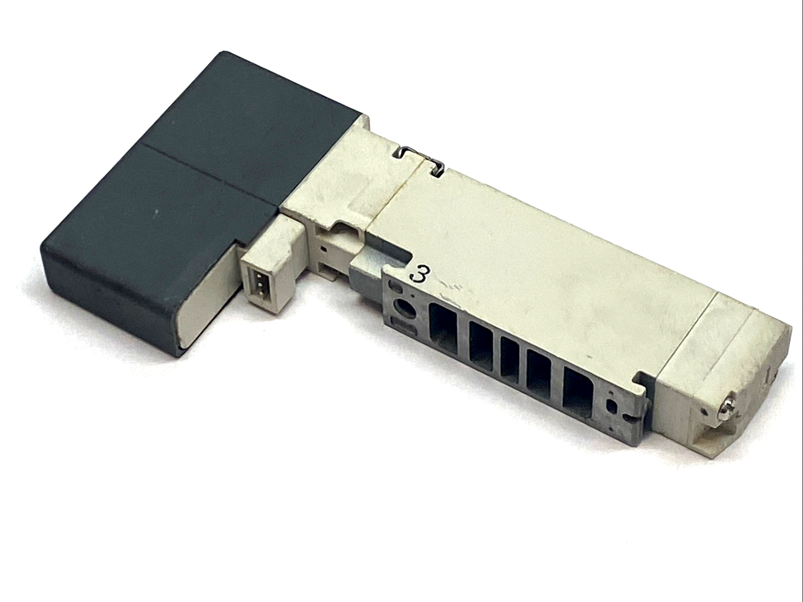 VQC2300N-5 | SMC 5-Port Solenoid Valve 24VDC 3-Position Closed Center - Used - Maverick Industrial Sales