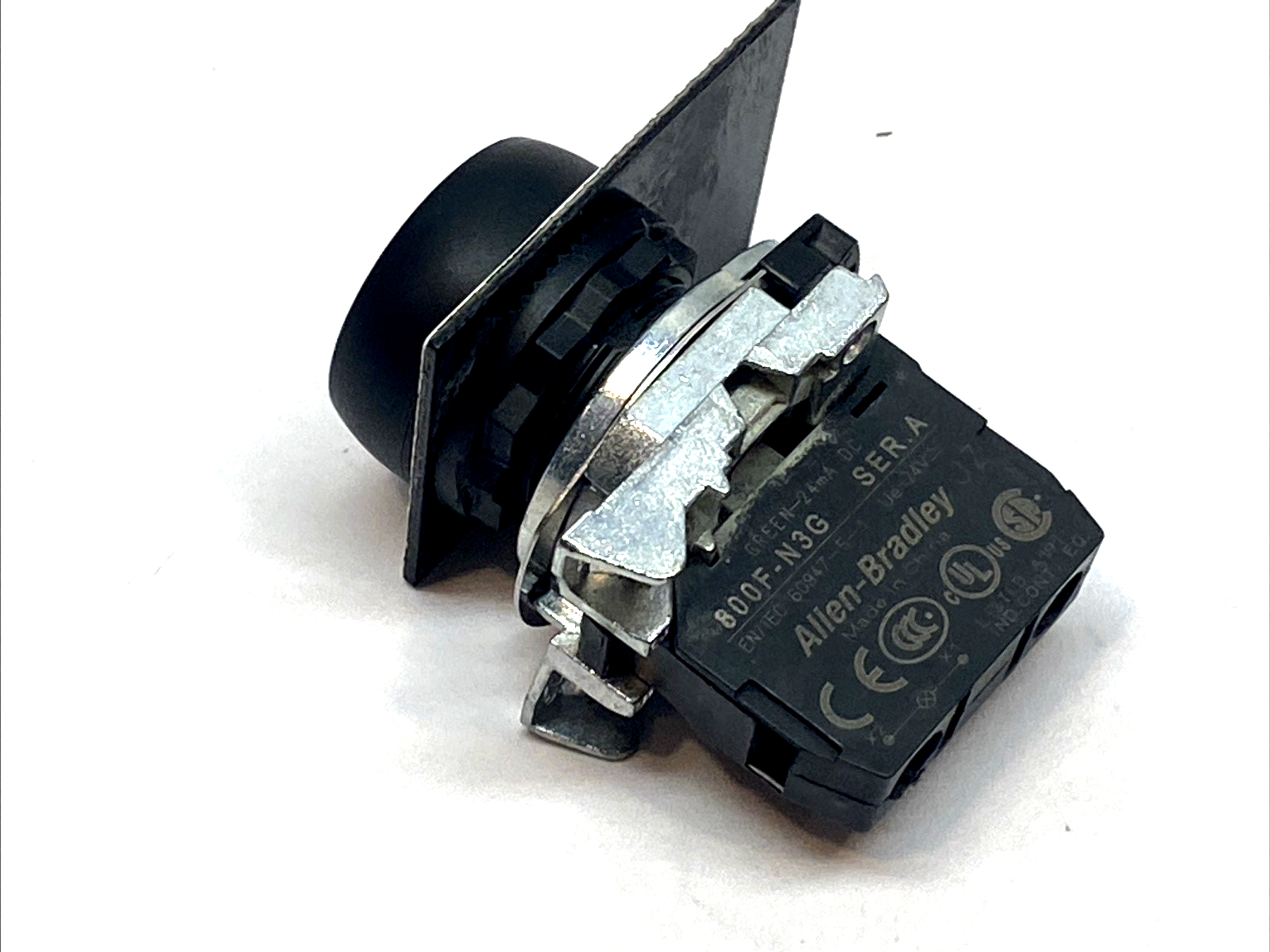 800FALM-LF3 | Allen-Bradley Green 22mm Illuminated Push ButtonW/ 800F-N3G NO COVER - Used - Maverick Industrial Sales