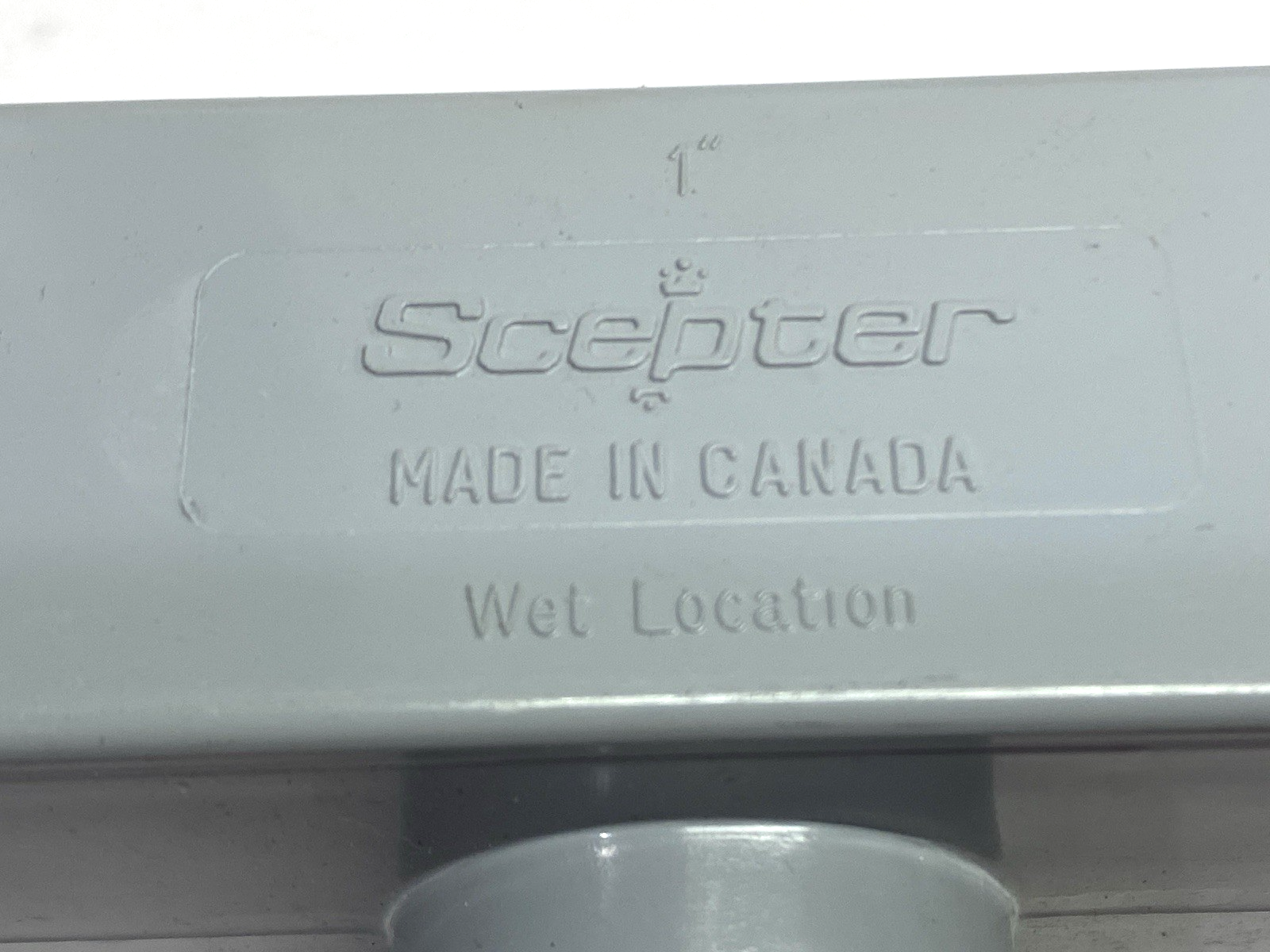 ST 30S | Scepter PVC Conduit Body Body T-Style Line Left Removable Cover 1" - New – Open box - Maverick Industrial Sales