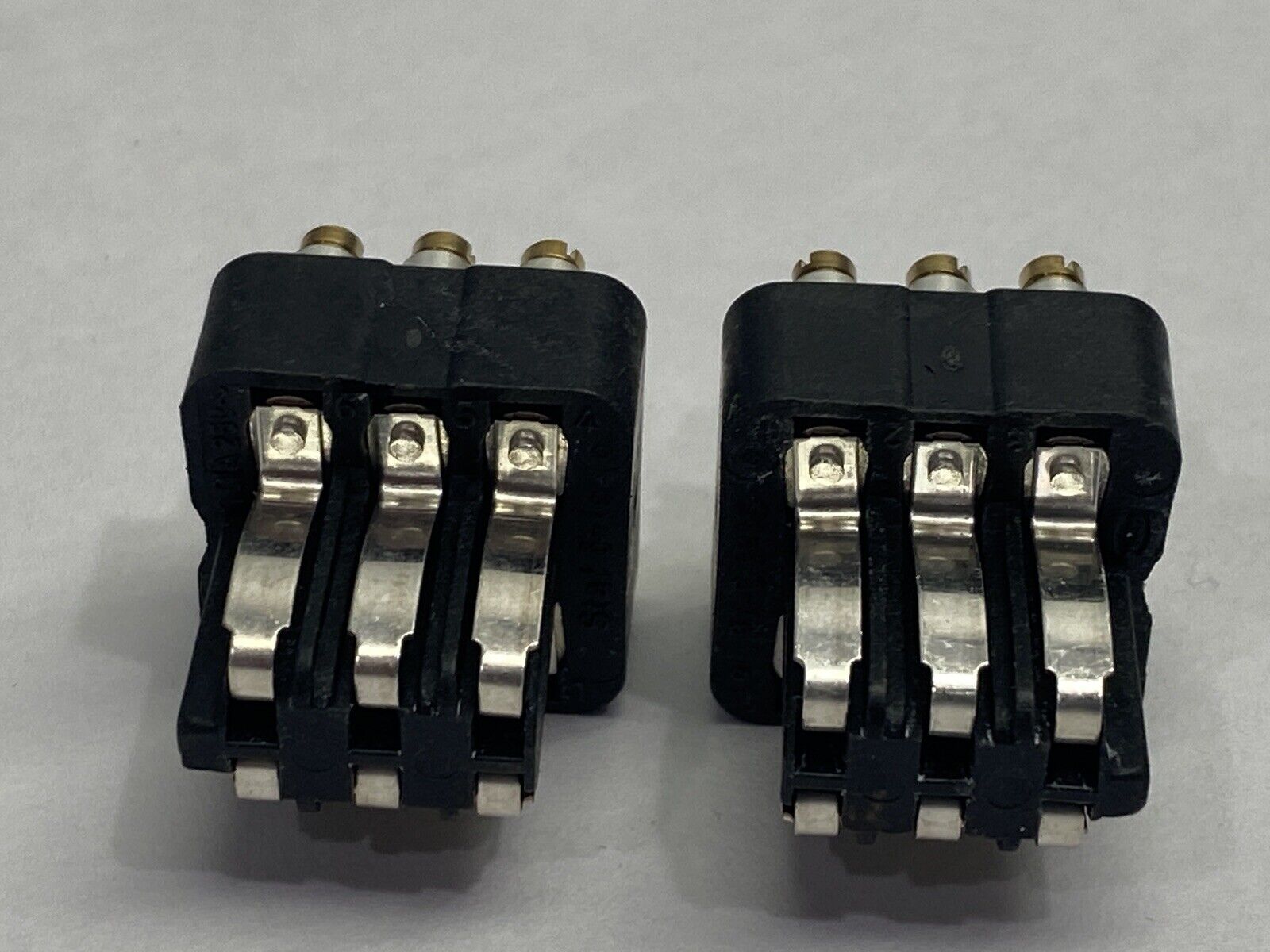 Harting 09700062813 Staf 06 Pos. F Terminal Insert Size 3A 6-Pin Female LOT OF 2 - Maverick Industrial Sales