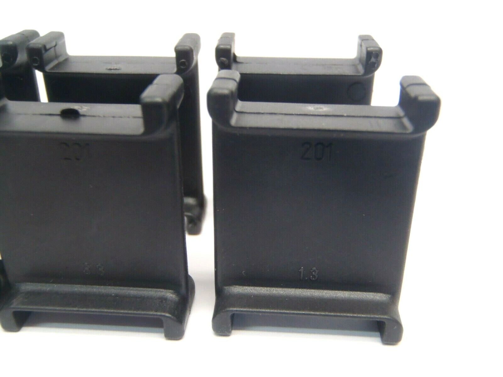Igus 201 Black Vertical Separator LOT OF 10 - Maverick Industrial Sales