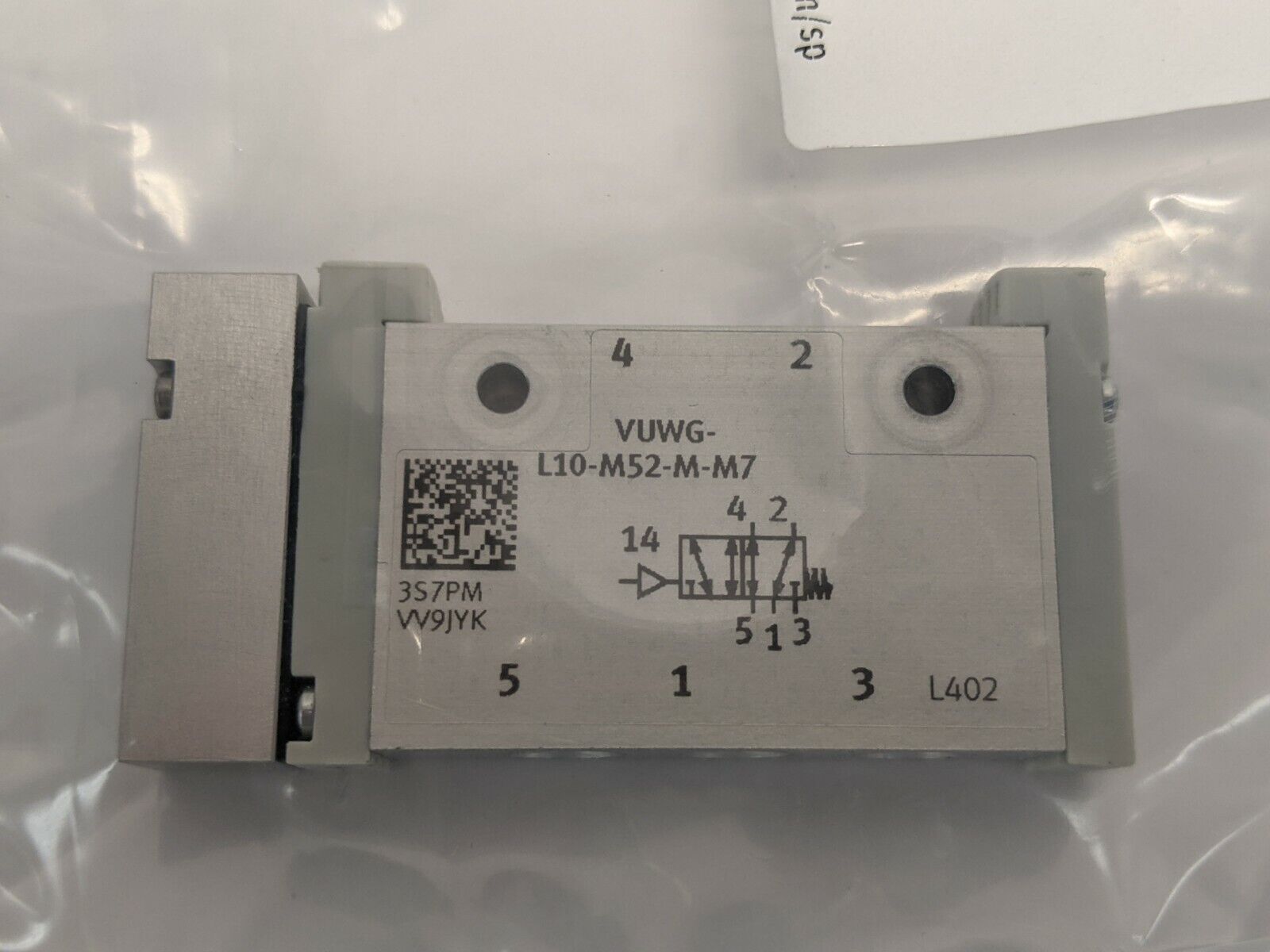 Festo VUWG-L10-M52-M-M7 Pneumatic Valve 574258 - Maverick Industrial Sales