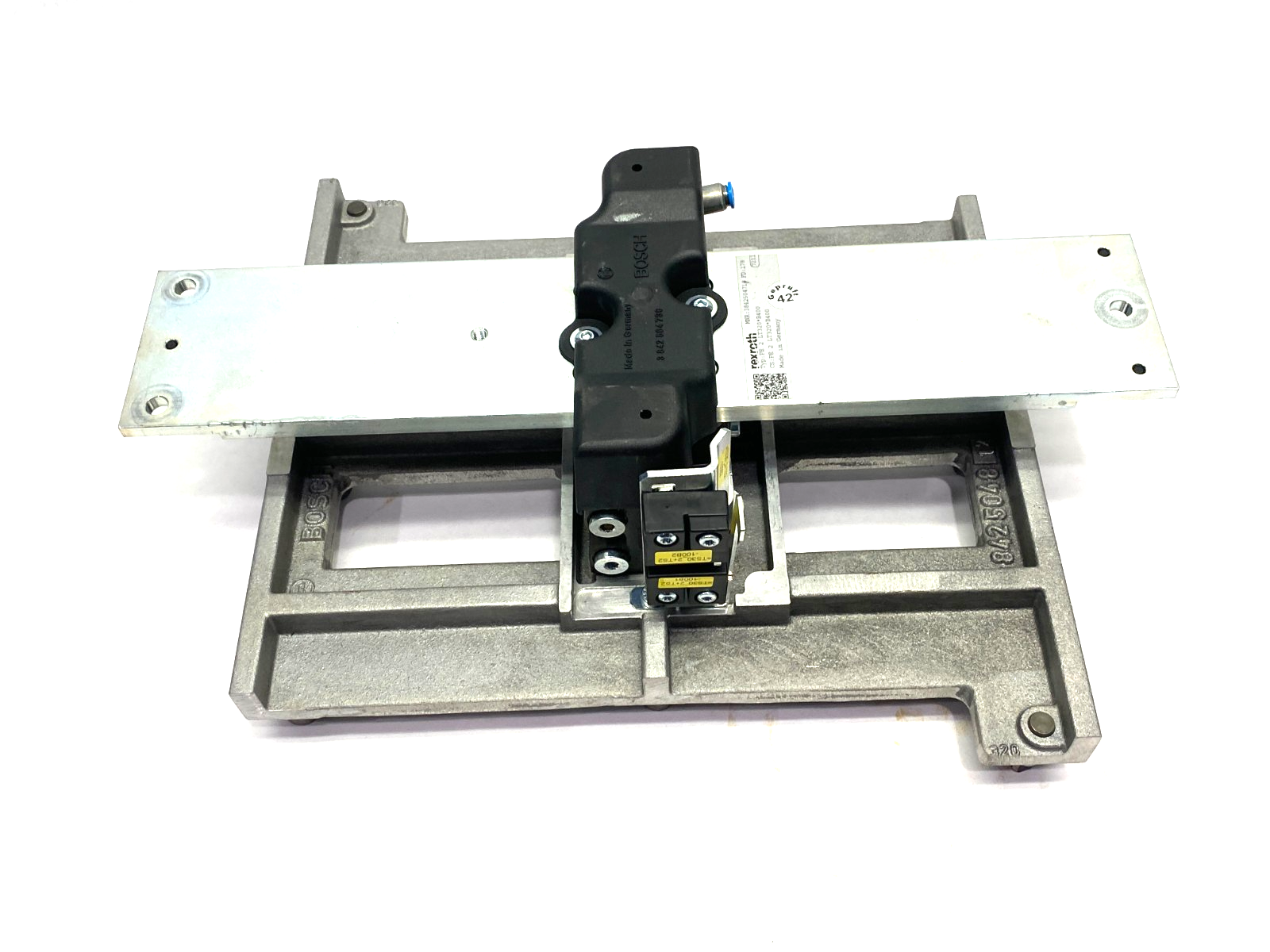 3842504718 | Bosch Rexroth Workpiece Pallet PE 2 Positioning Unit, 400 x 320 - Used - Maverick Industrial Sales