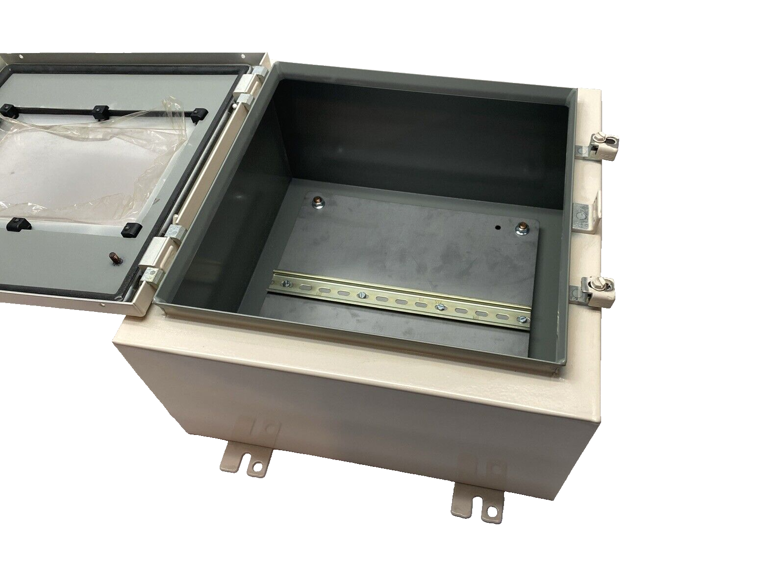 Saginaw Control SCE-16H1608LP Wall-Mount Nema 4 LP Enclosure w/Window 16"x16"x8" - Maverick Industrial Sales