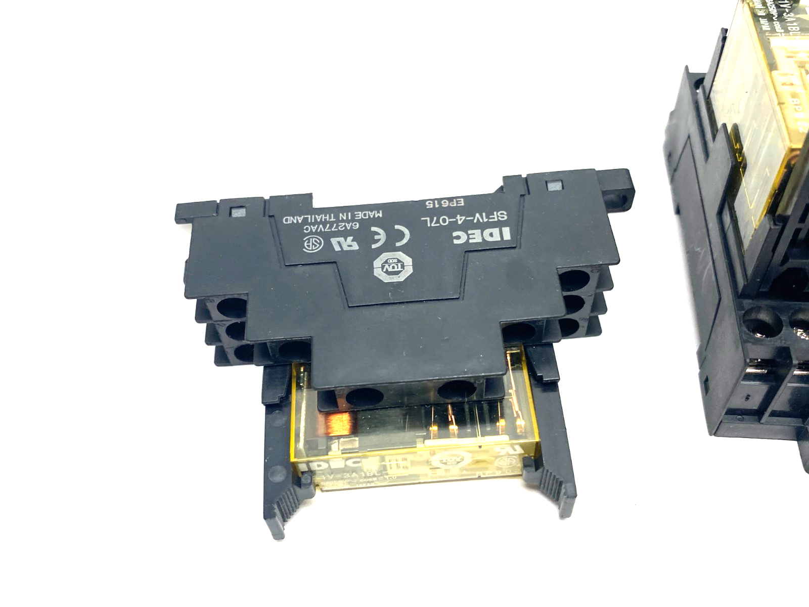 RF1V-3A1BL-024 | IDEC Relay w/ SF1V-4-07L Relay Base LOT OF 4 - New – Open box - Maverick Industrial Sales