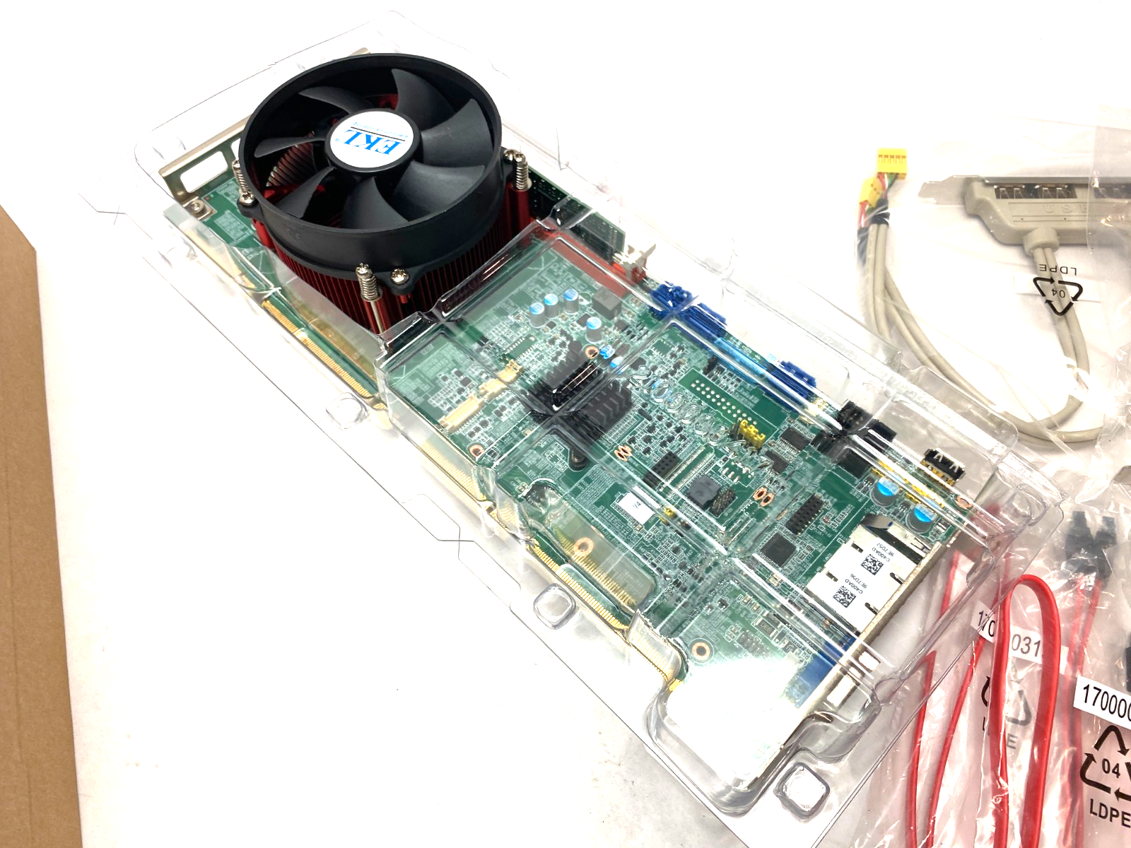 Advantech PCE-5128G2-00A2E Single Board Computer Intel® Core™i7/i5/i3/Pentium® - Maverick Industrial Sales