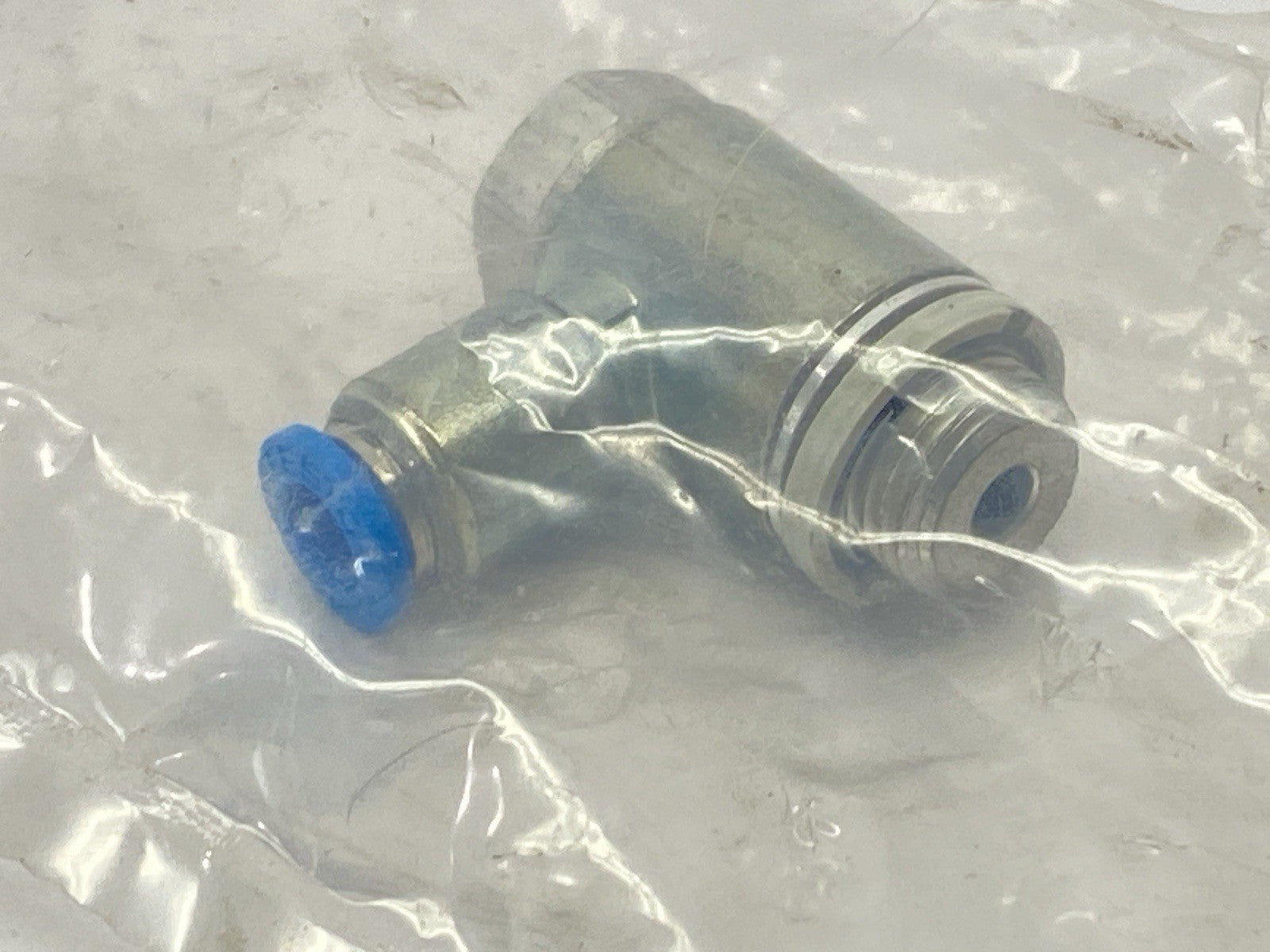 Festo GRLA-1/4-QS-6-D One-Way Flow Control Valve 193146 - Maverick Industrial Sales
