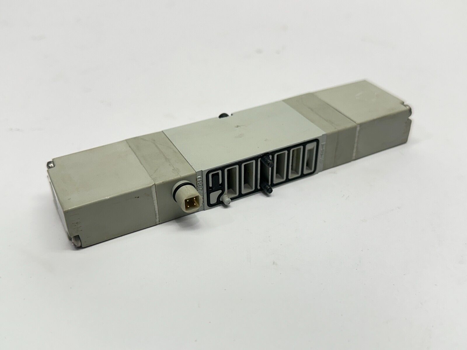 Numatics 051BBDZ2MN00061 MK 5 Series Solenoid Valve 4-Way 24VDC 1.35W - Maverick Industrial Sales
