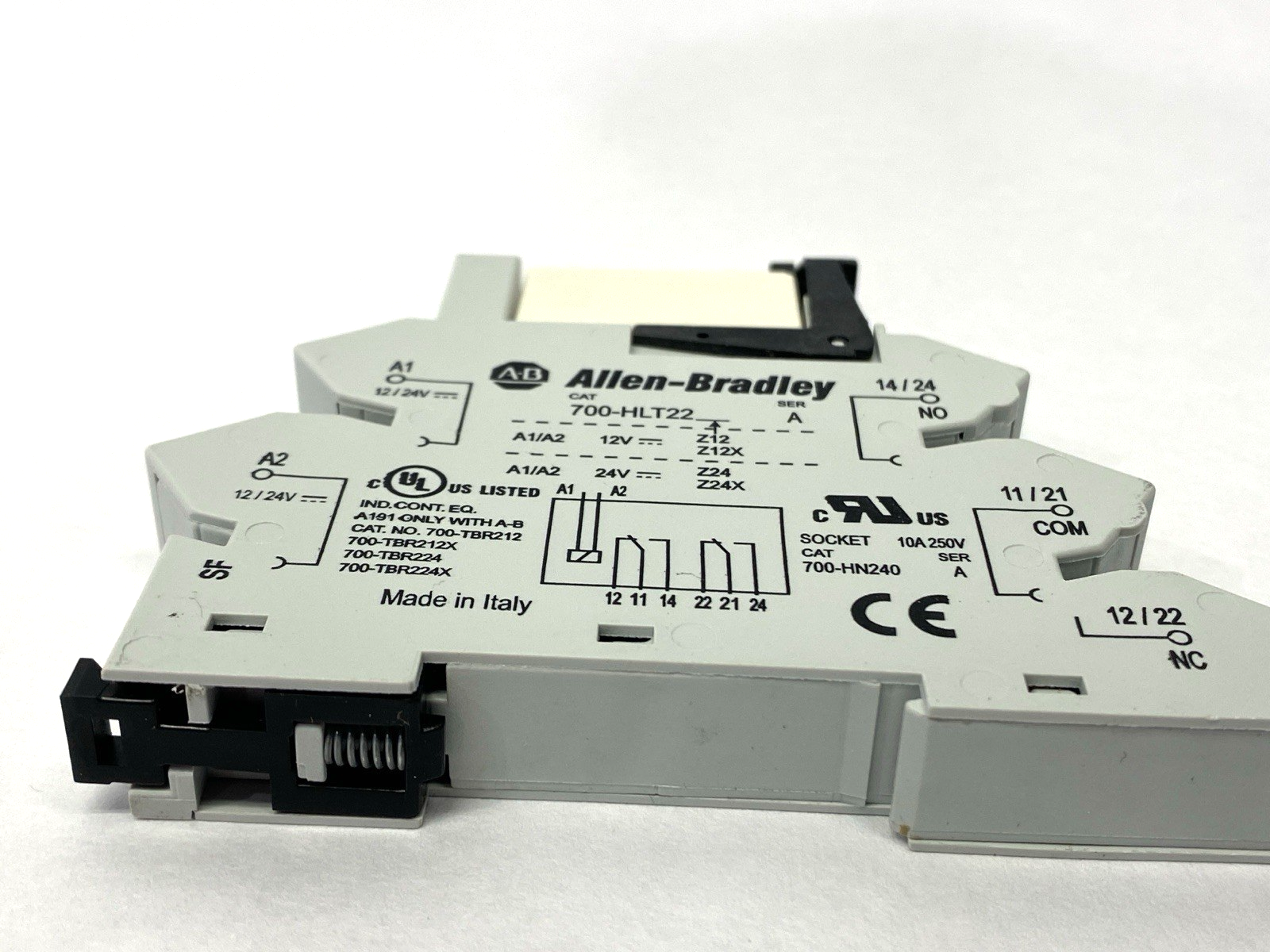 700-HLT22Z4X | Allen Bradley Ser. A Terminal Block Relay 24VDC - New – Open box - Maverick Industrial Sales