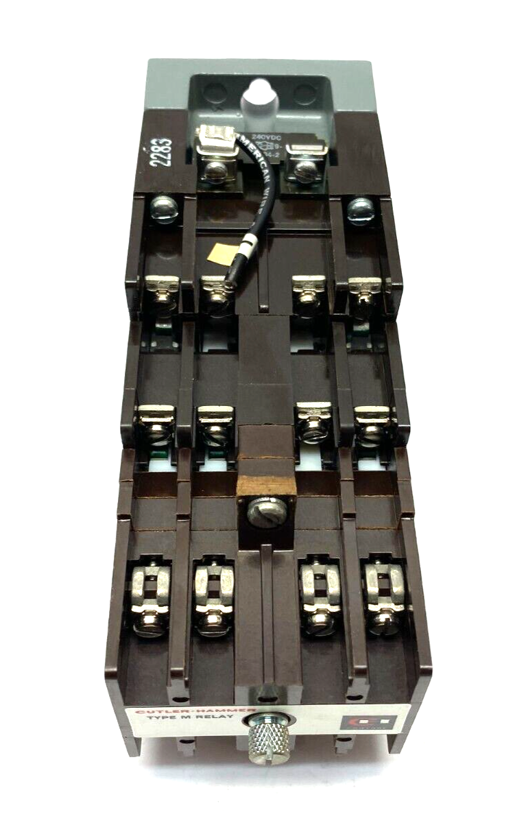 Cutler-Hammer D26MRD524B1 Type M Relay w/ Magnetic and Rear Deck - Maverick Industrial Sales