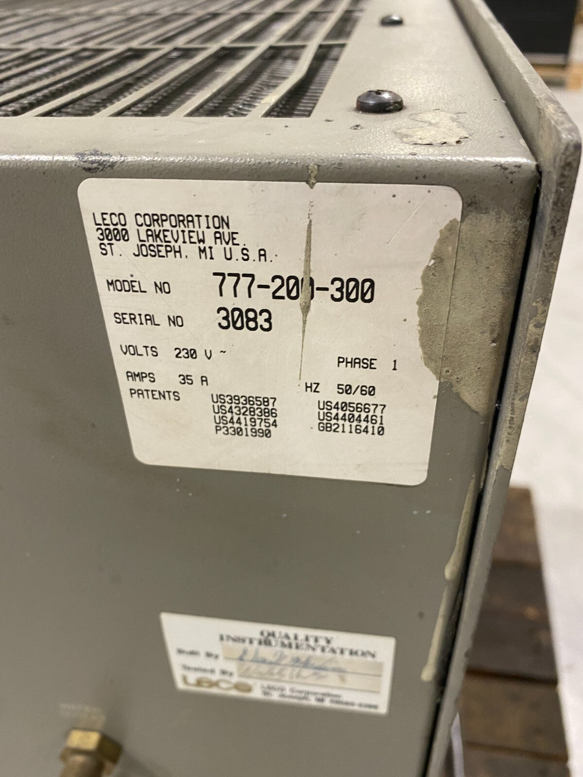 Leco EF-300 Gas Combustion Analyzer 777-200-300 FOR PARTS/REPAIR - Maverick Industrial Sales