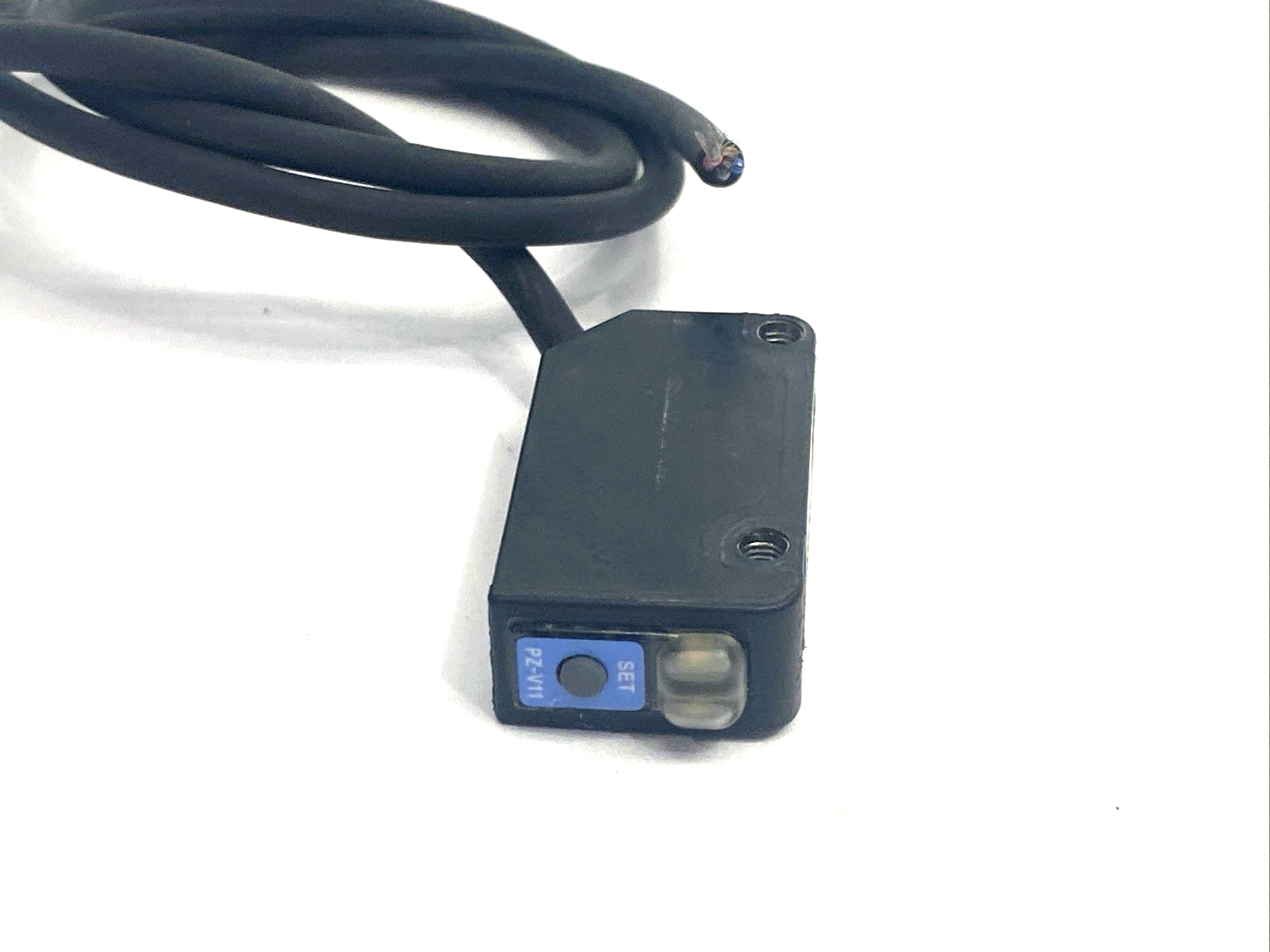 Keyence PZ-V11 Photoelectric Sensor - Maverick Industrial Sales