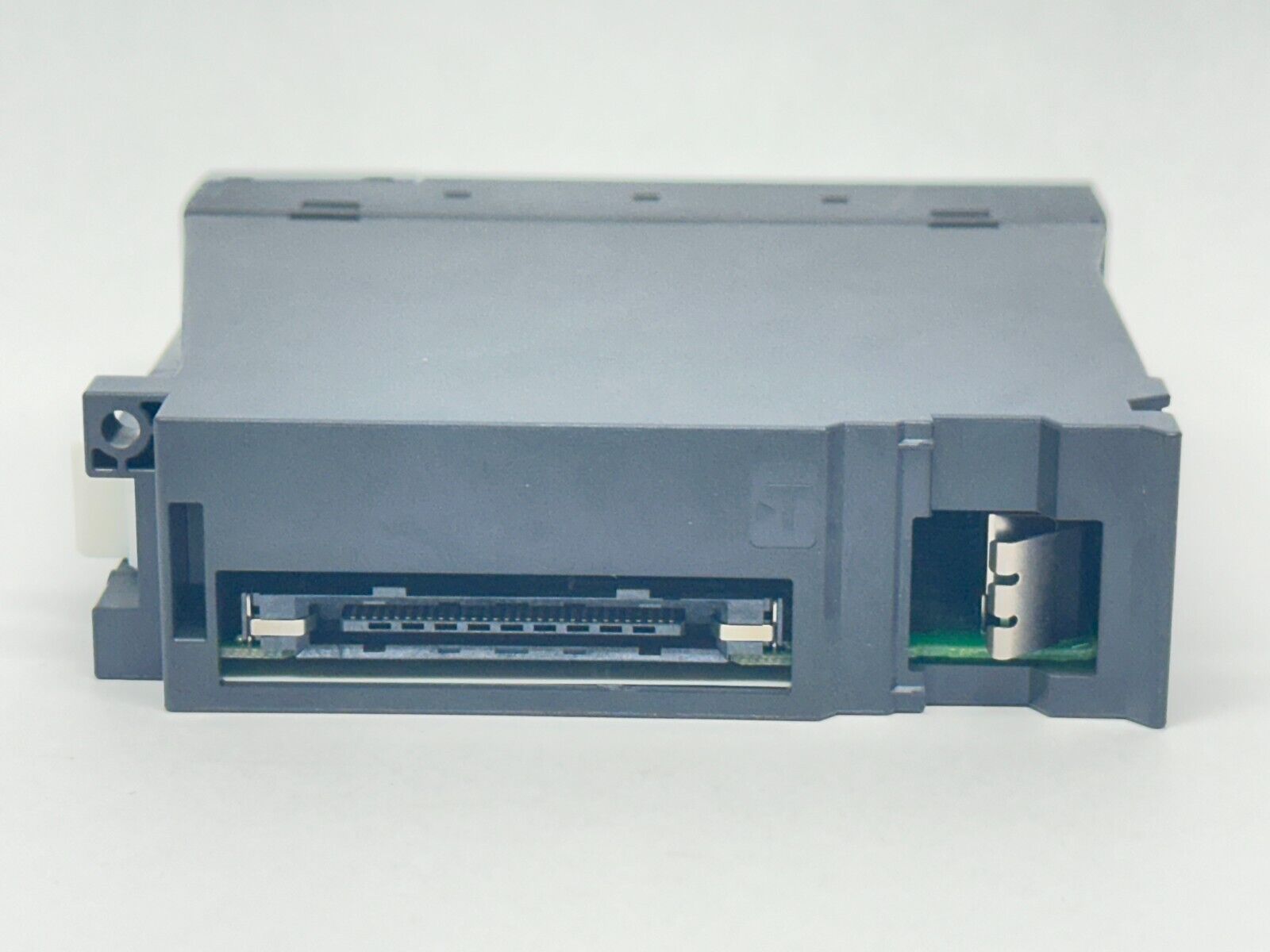 Mitsubishi Electric RH42C4NT2P Input/Output Unit - Maverick Industrial Sales