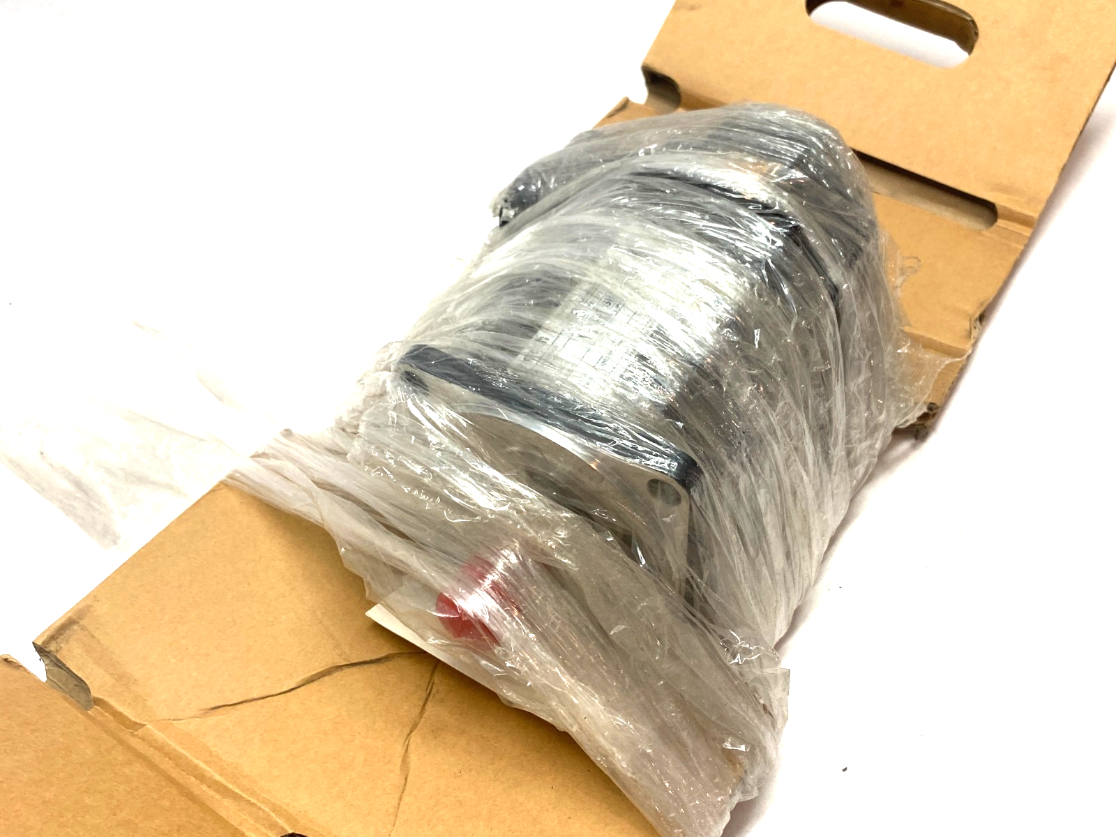 Bosch Rexroth R911384428 Synchronous Servo Motor MS2N05-B0BNN-CMSH0-NNNNN-NN - Maverick Industrial Sales
