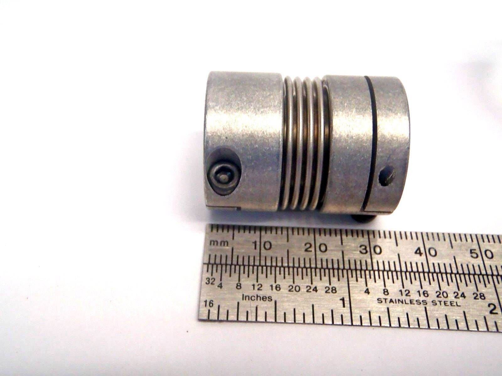 Gerwah DKN20 Flexible Coupling 33mm x 25mm - Maverick Industrial Sales