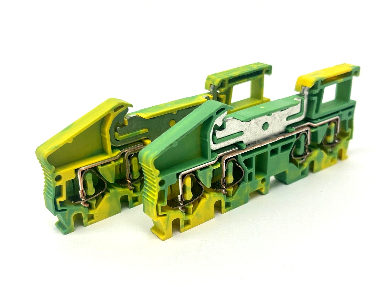Phoenix Contact Typ ST 4-QUATTRO-PE Ground Terminal Block 3031461 LOT OF 2 - Maverick Industrial Sales
