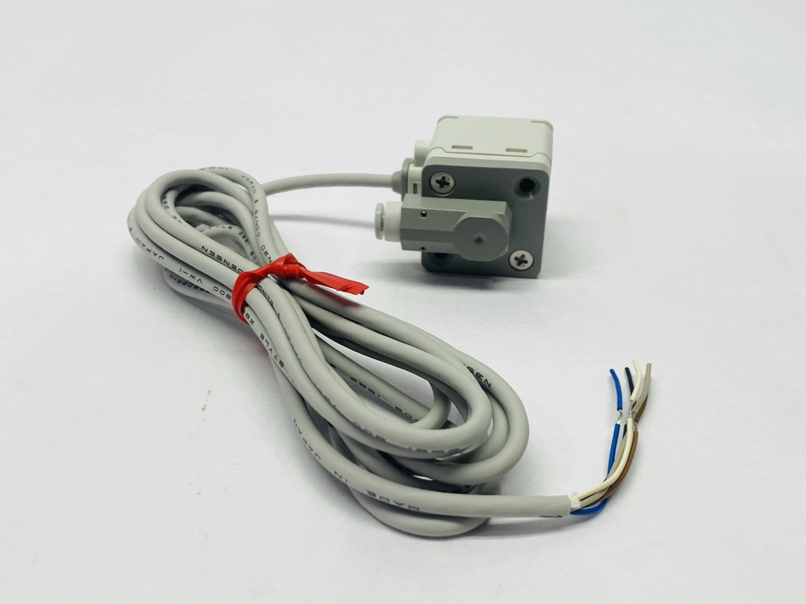 SMC ISE40A-C4-T Digital Vacuum Pressure Switch 12~24VDC - Maverick Industrial Sales