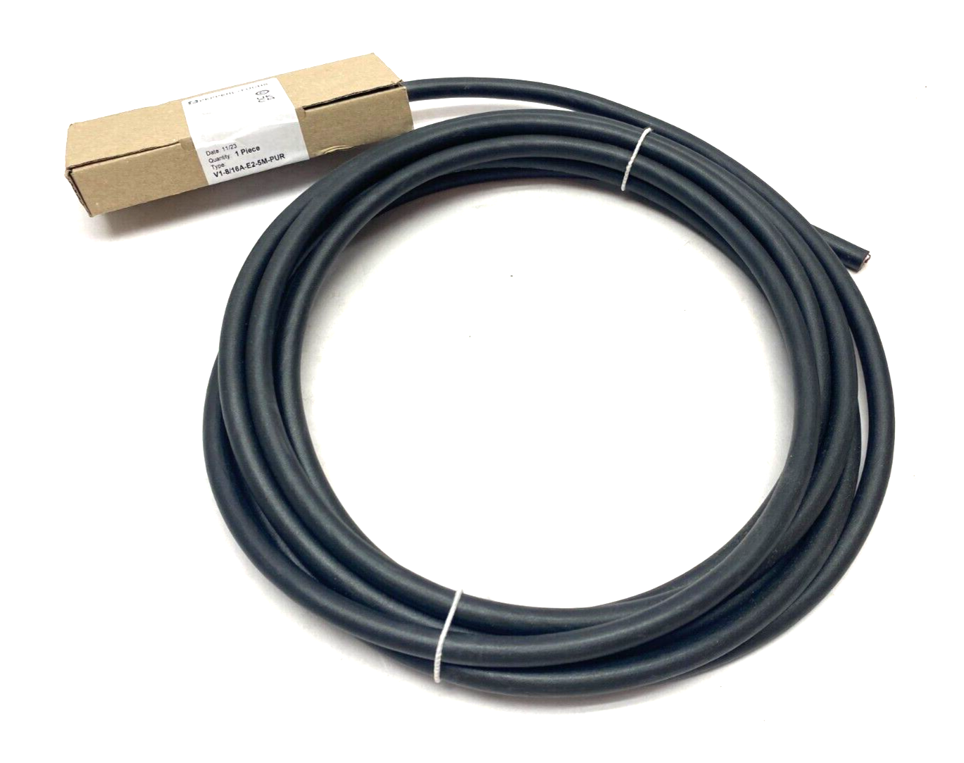 Pepperl+Fuchs V1-8/16A-E2-5M-PUR Twin Config Octuple Splitter JunctionBox 259979 - Maverick Industrial Sales