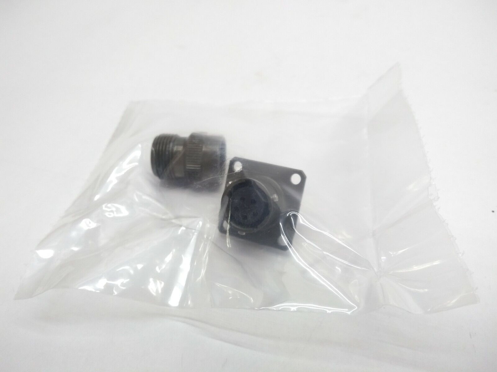 Amphenol PT00A-10-5S Circular MIL Spec Connector 5P Sz 10 Wall Mount Receptacle - Maverick Industrial Sales