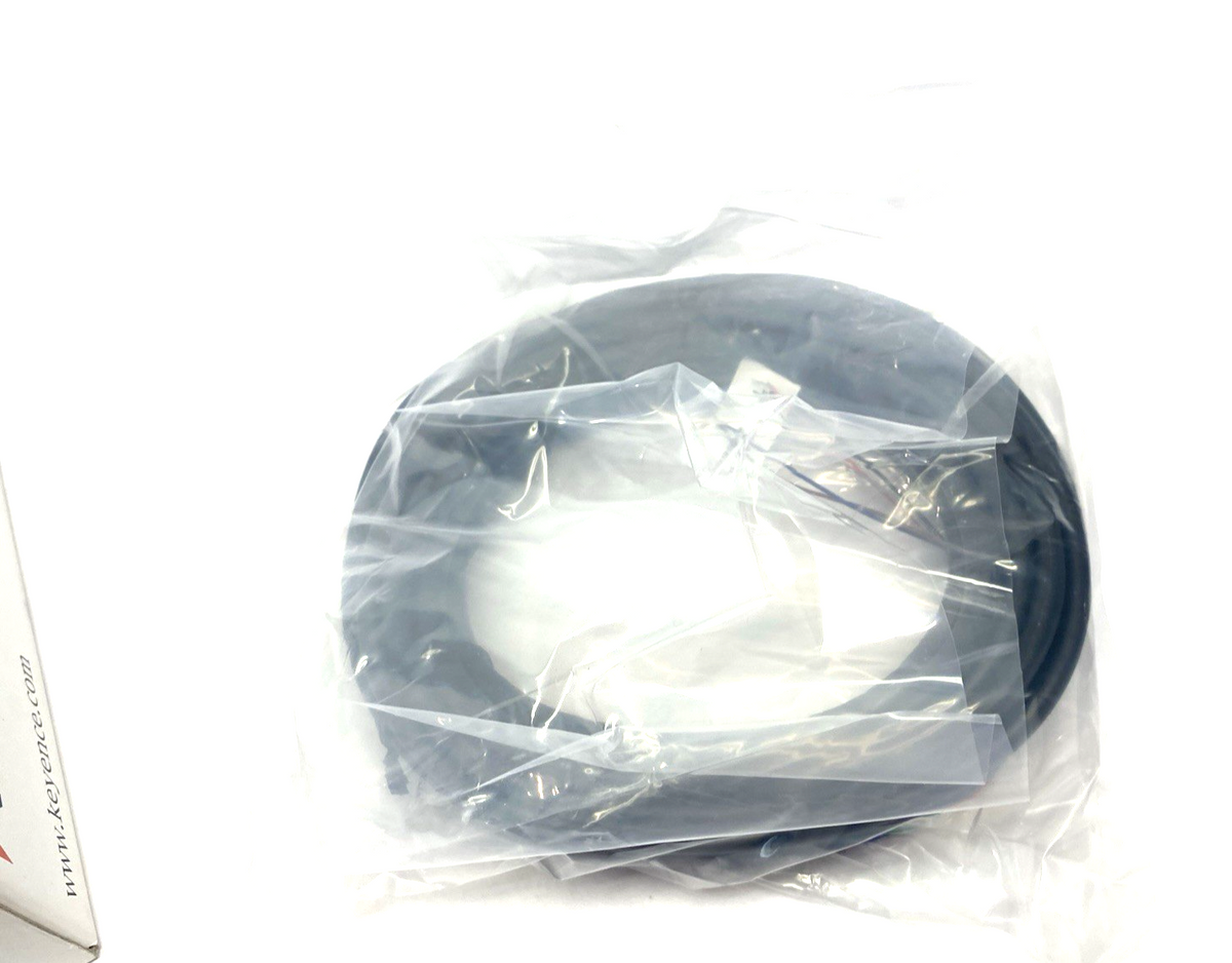 Keyence OP-87354 Single Ended Control Cable NFPA79 Compatible, 5 m - Maverick Industrial Sales