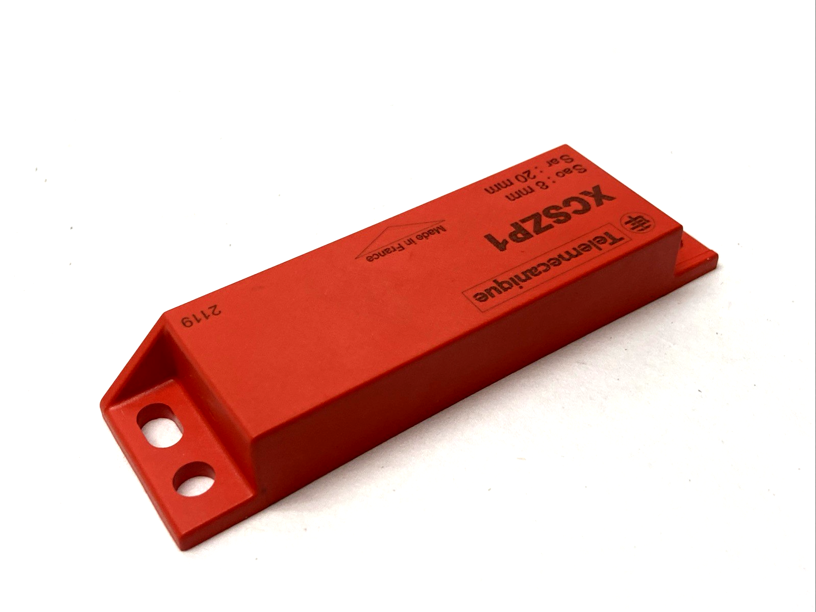 Telemecanique XCSZP1 Safety Interlock Switch Magnet Coded XCS-ZP1 - Maverick Industrial Sales