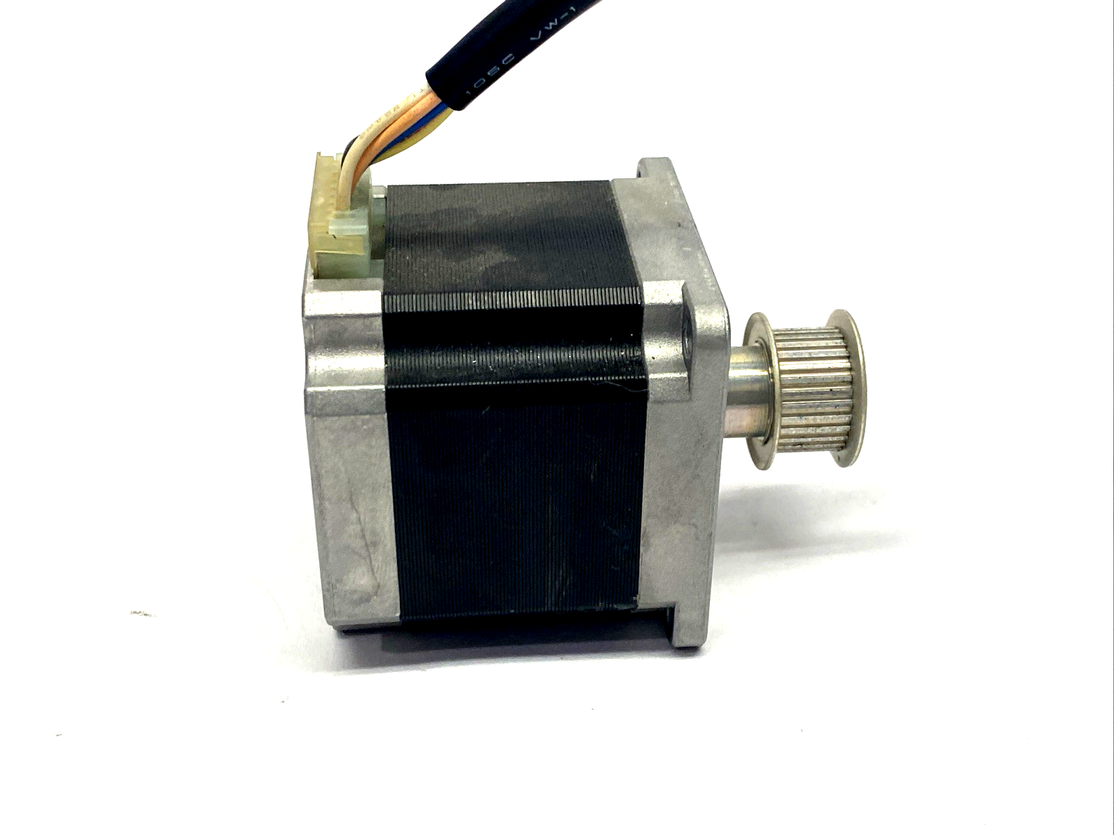 Sanyo Denki 103H7123-0440 Stepping Motor 2A 1.8 Deg. - Maverick Industrial Sales