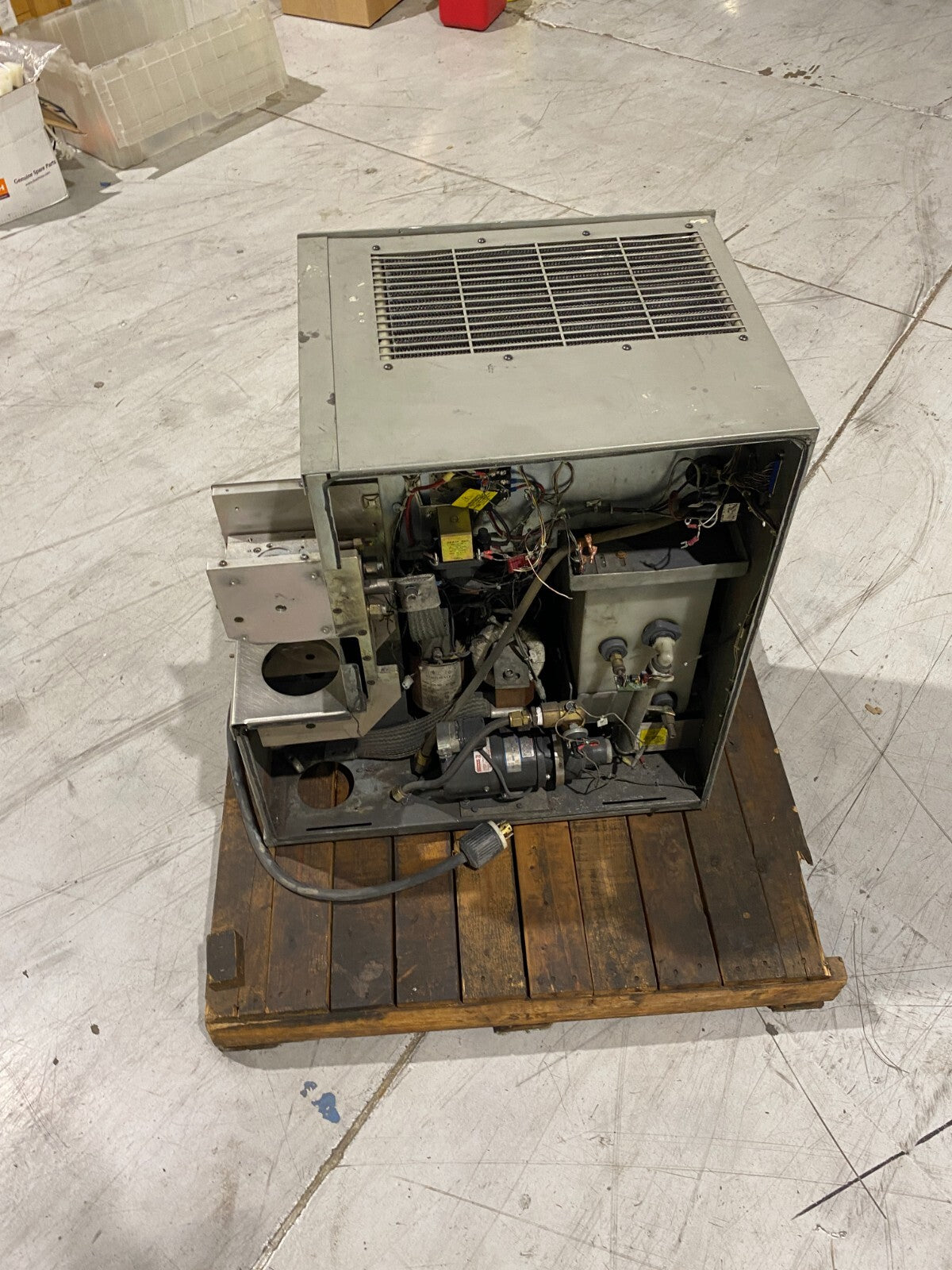 Leco EF-300 Gas Combustion Analyzer 777-200-300 FOR PARTS/REPAIR - Maverick Industrial Sales
