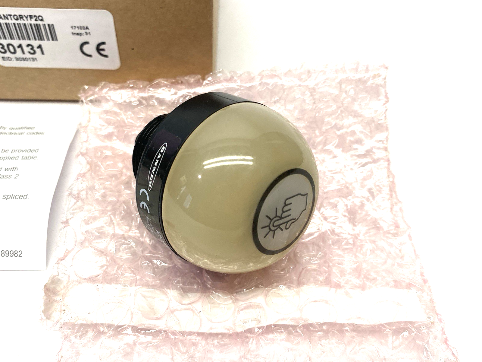 Banner 30131 EZ-LIGHT Multi-Input Color Touch Button K50ANTGRYF2Q NO MOUNT KIT - Maverick Industrial Sales