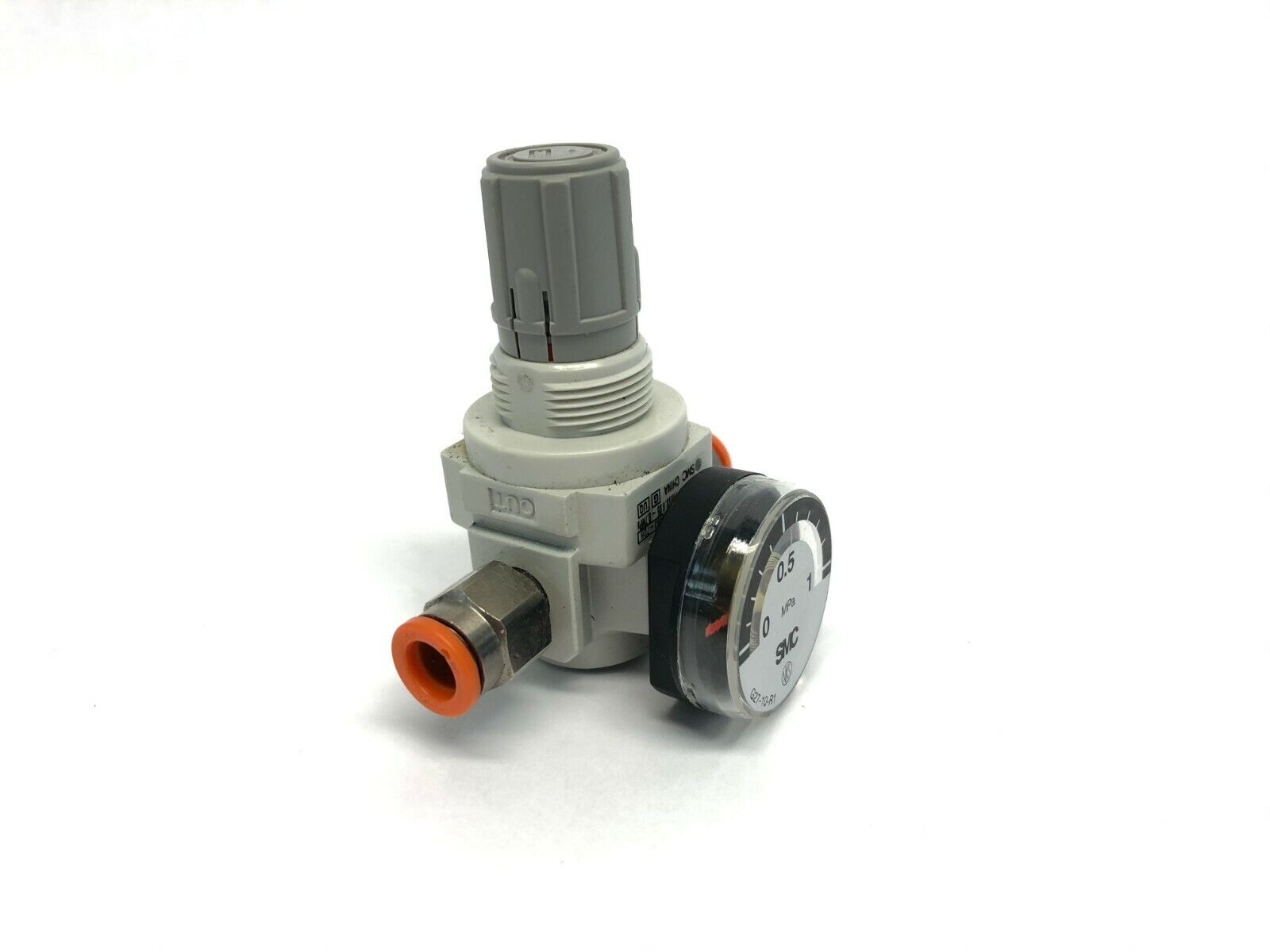 SMC AR10-M58G-A Pneumatic Mass Pro Regulator G27-10-R1 Gauge - Maverick Industrial Sales