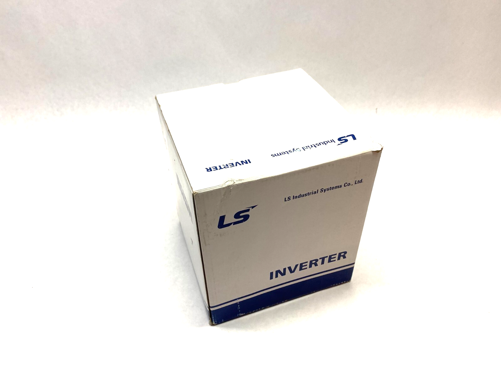 LS Systems SV022iG5A-2 Variable Frequency Drive 3HP AC200-230V - Maverick Industrial Sales