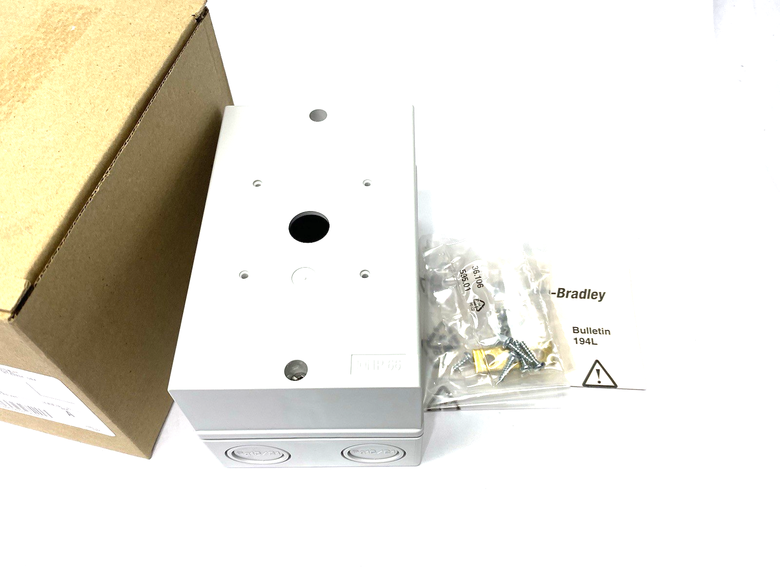 194L-G3572 | Allen Bradley Ser. A Thermoplastic Enclosure for Load Switch IP66 ABS - New – Open box - Maverick Industrial Sales
