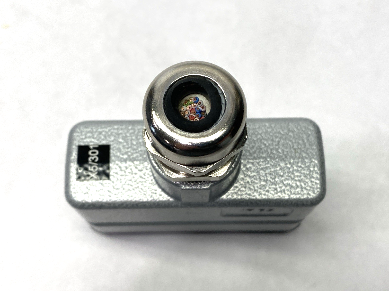 ILME IP65 Heavy Duty Hood w/ Harting Han-D25F Female Connector 250V 10A - Maverick Industrial Sales