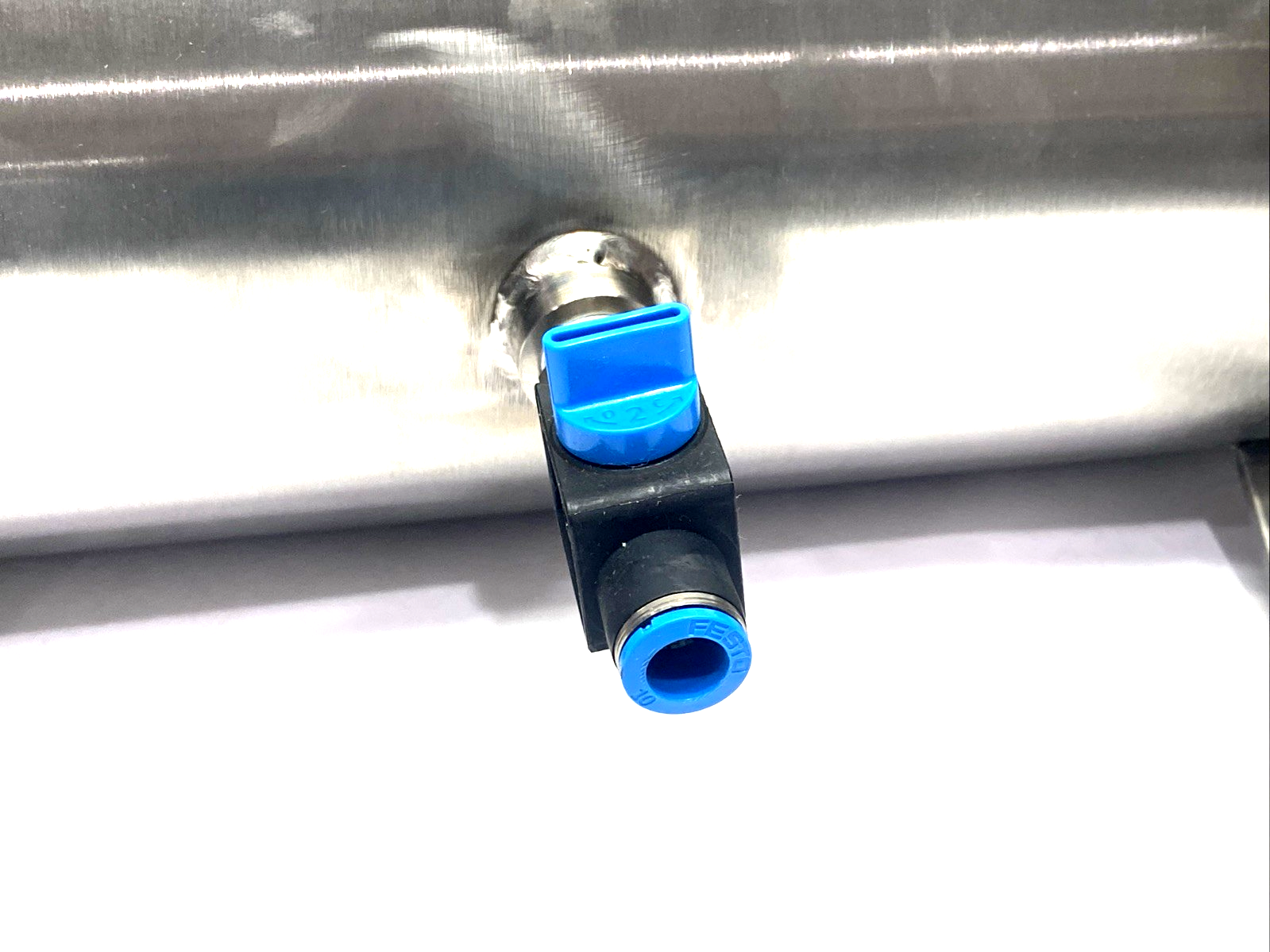 Festo CRVZS-10 Stainless Steel Air Reservoir 10L Volume Capacity - Used - Maverick Industrial Sales