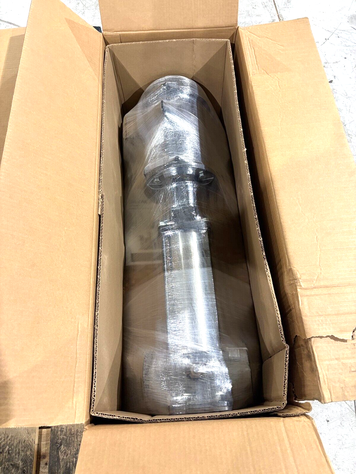 Grundfos CR1-19 A-FGJ-A-E-HQQE Verticle Centrifugle Pump, 3HP 230/460V, 99915917 - Maverick Industrial Sales