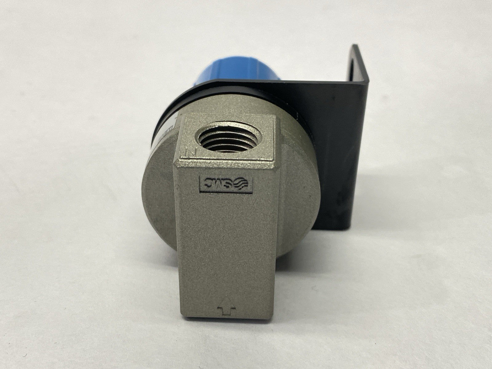 AP100-N02B-X201 | SMC Pressure Control Valve w/ Bracket - Used - Maverick Industrial Sales