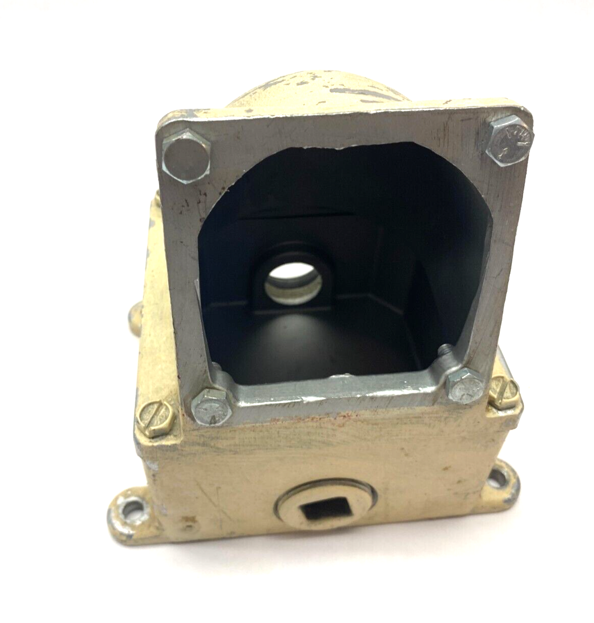304280 | Eaton Crouse-Hinds Heavy Duty Pin & Sleeve Enclosure Housing - Used - Maverick Industrial Sales