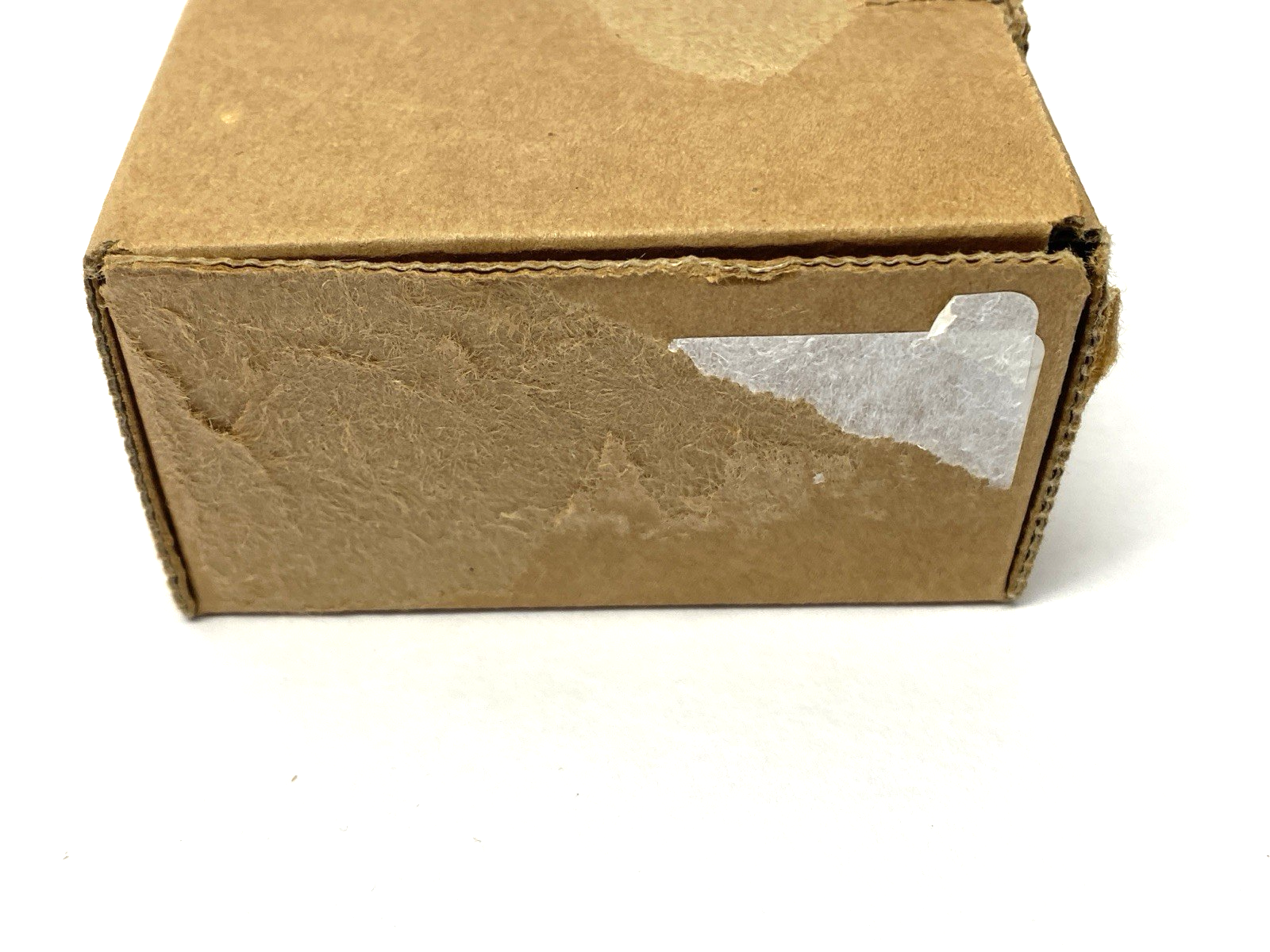 STP240S07 | Mersen Surge Trap Pluggable Protective Device 240/120V - New – Open box - Maverick Industrial Sales