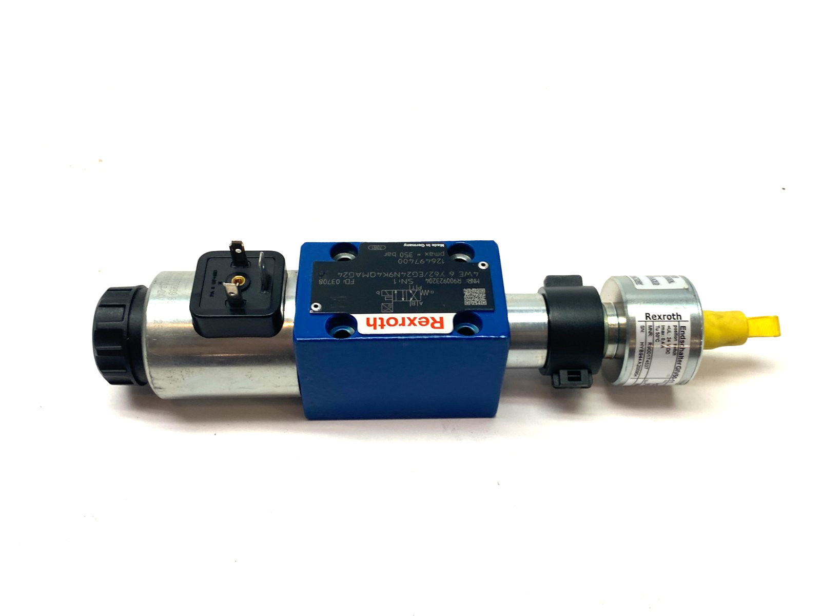 R900923204, 4WE 6 J62/EG24N9K4/62 | Bosch Rexroth R900923204 Directional Spool Valve 4WE 6 J62/EG24N9K4/62 - New – Open Box - Maverick Industrial Sales
