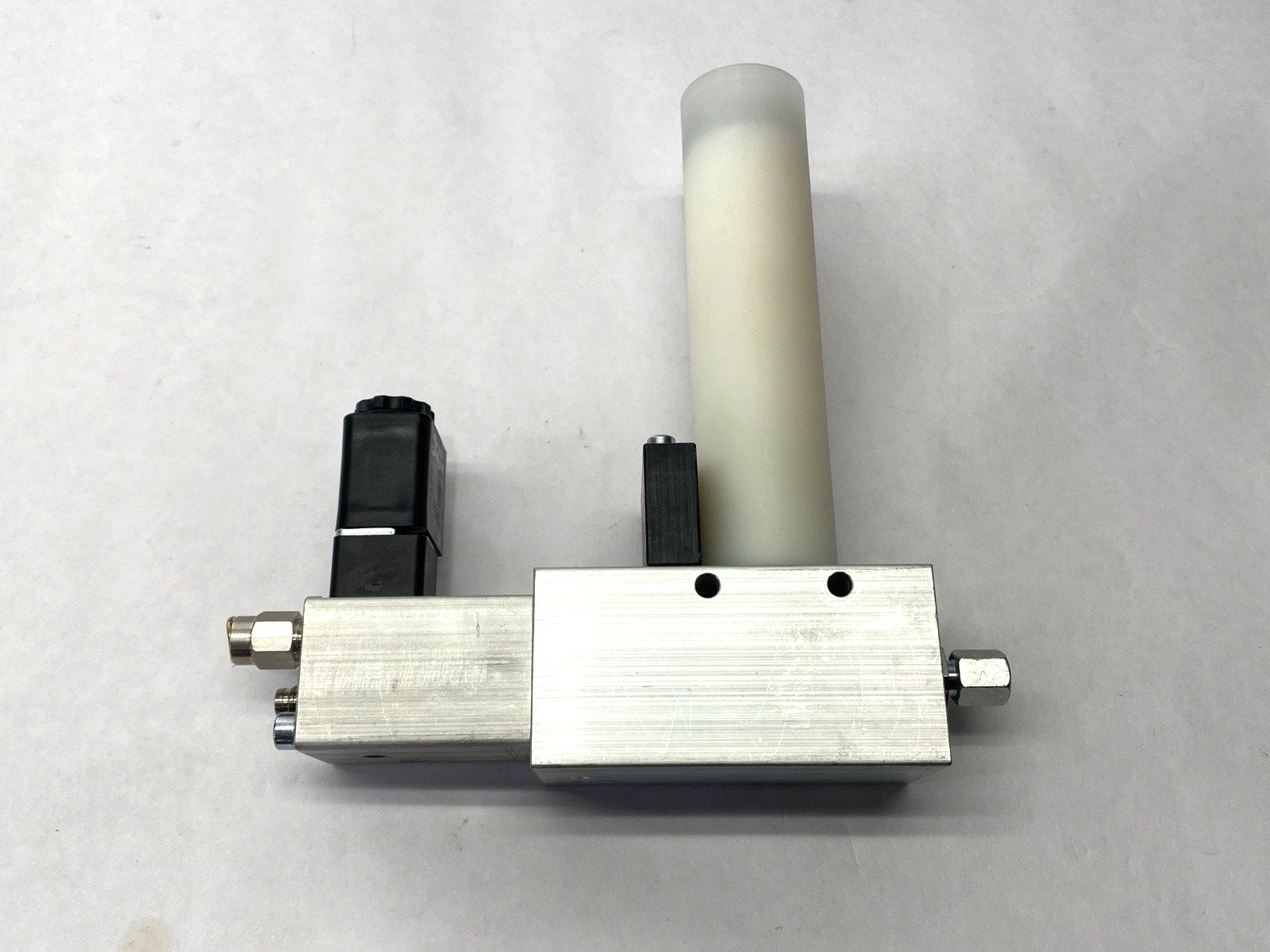 Woerner 1004961 Pneumatic Lubricating Unit 24VDC 5W 752.575-61 - Maverick Industrial Sales