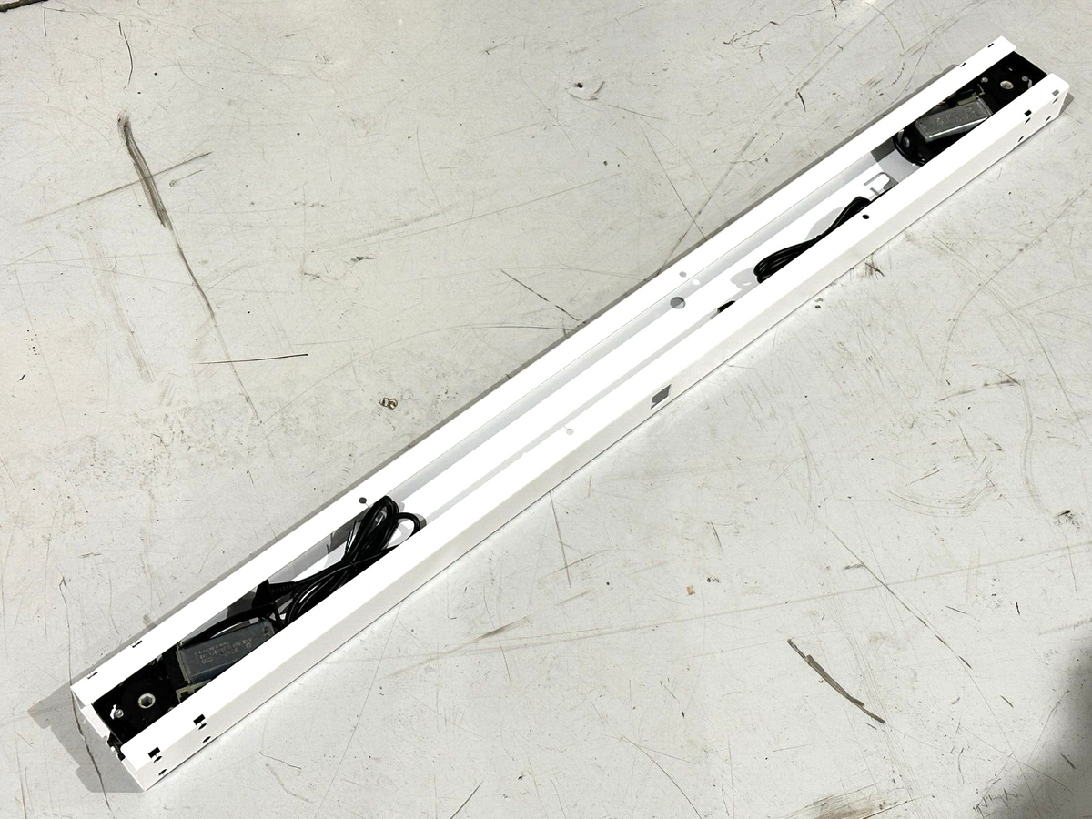 14412 | OMT Veyhl Clever D Clever Beam w/ Motors 1132.8mm for 48" & 54" Top M 0405 - New – Open box - Maverick Industrial Sales