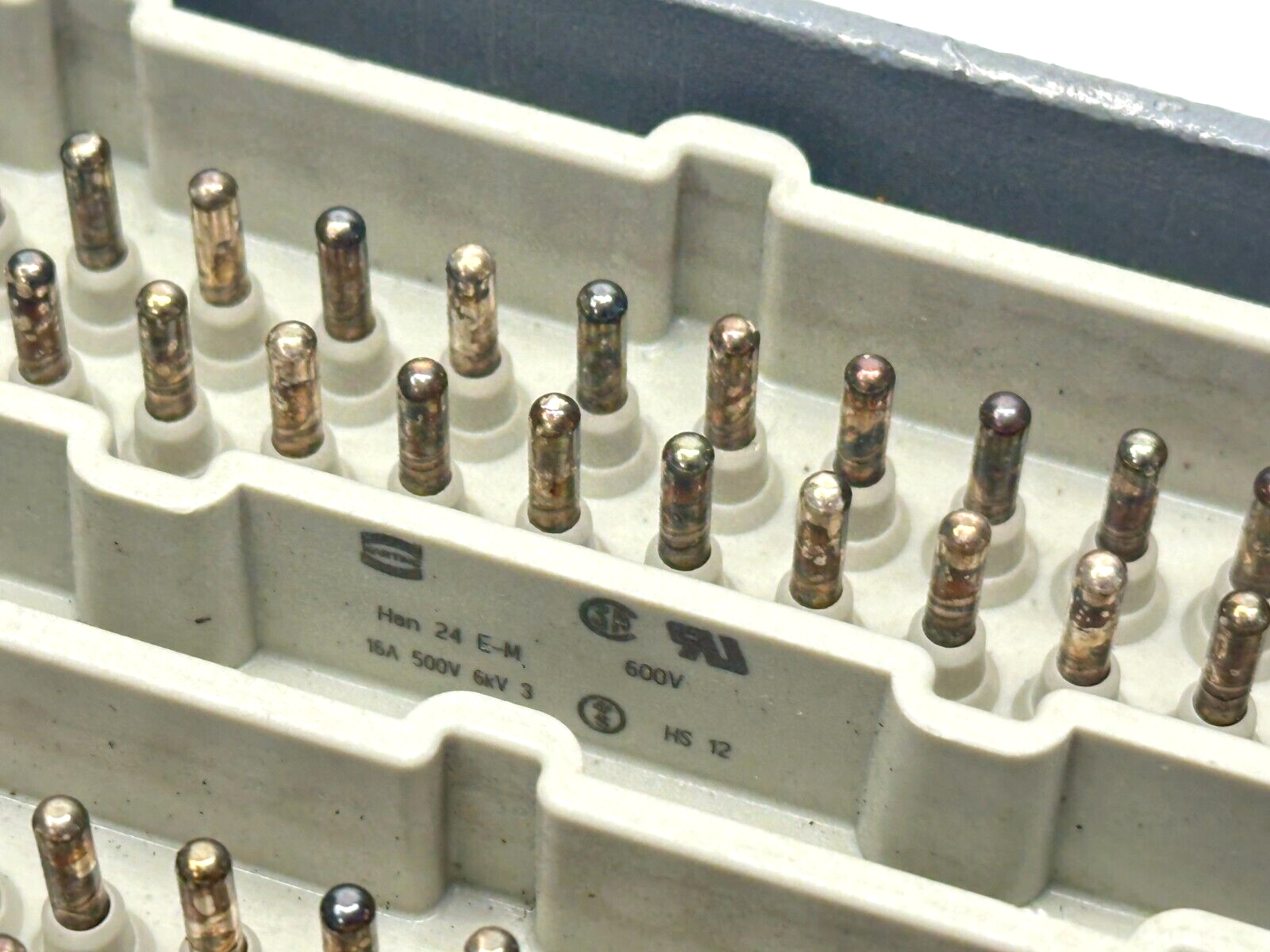 Harting 09330242611 Han 24E M Insert Screw 48-Pin w/ 19300480549 Hood - Maverick Industrial Sales