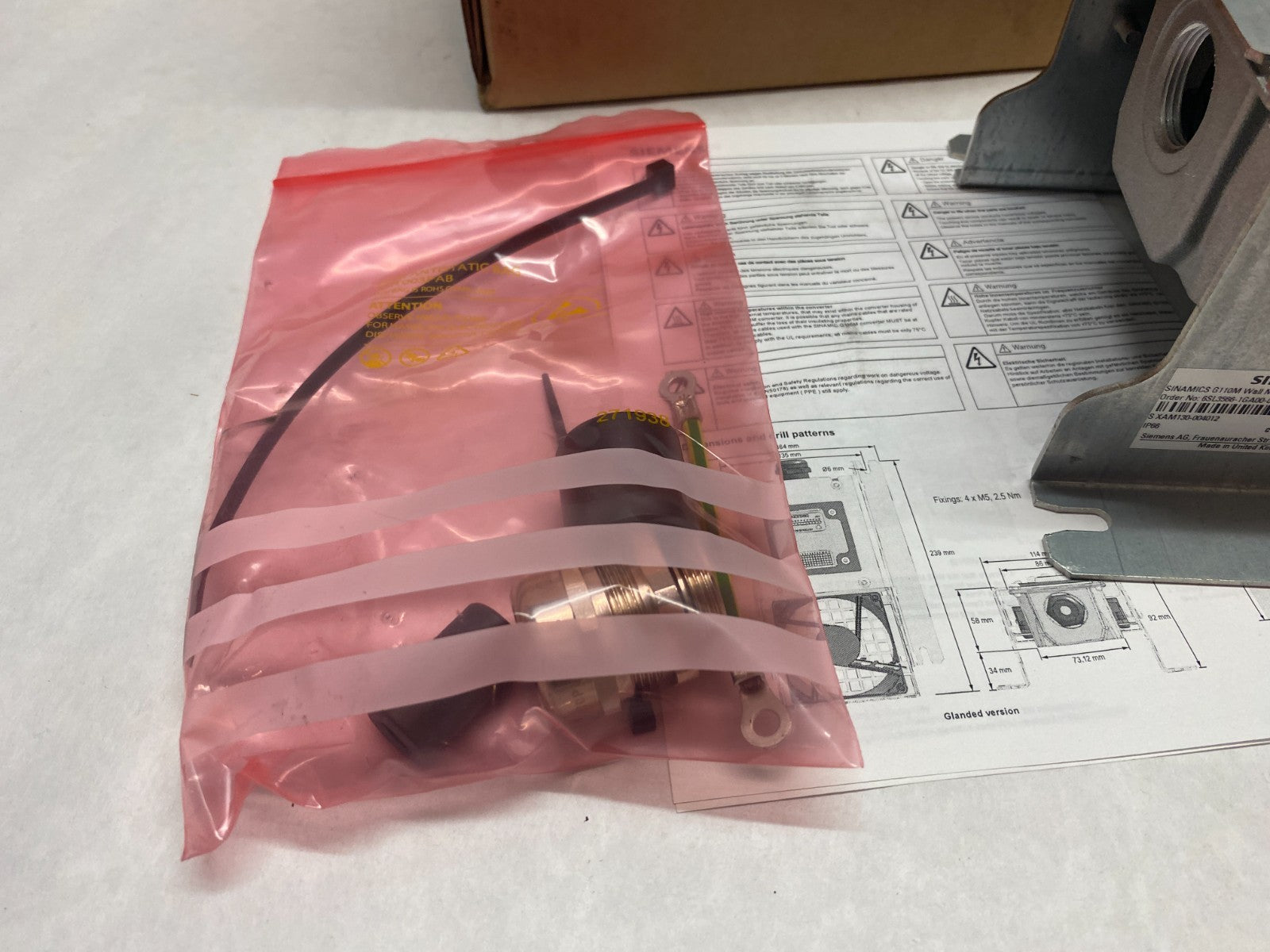 Siemens 6SL3566-1GA00-0GA0 SINAMICS G110M Wall Mount Kit - Maverick Industrial Sales