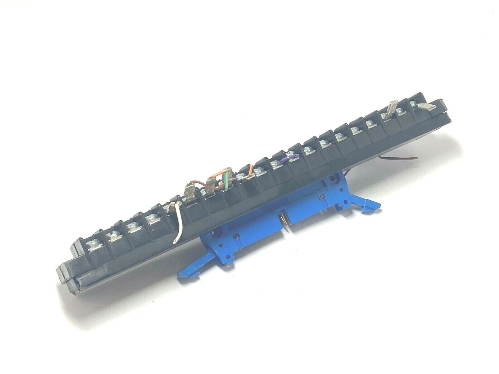 Belden Mac Master 40 Slot Terminal Strip, 40 Pin Male Connector - Maverick Industrial Sales