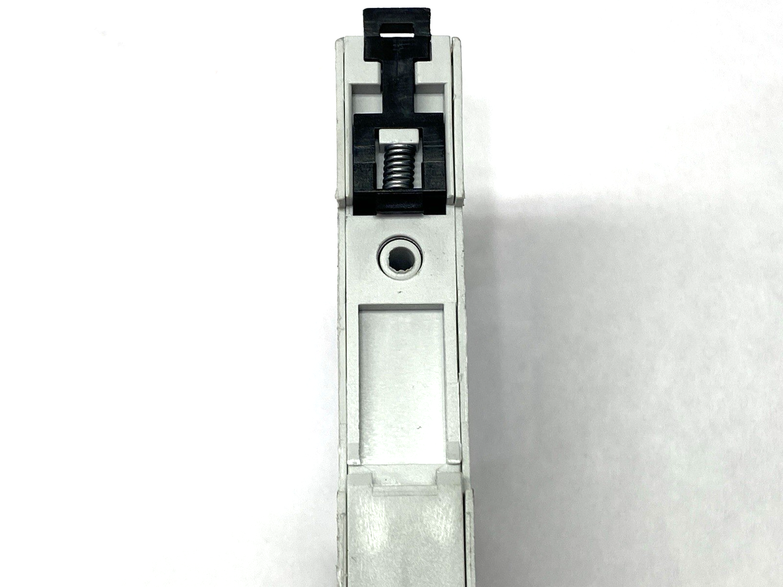 700-HN123 | Allen Bradley Ser. A Mini Screw Terminal Socket 8-Pin 250VAC 10A - Used - Maverick Industrial Sales