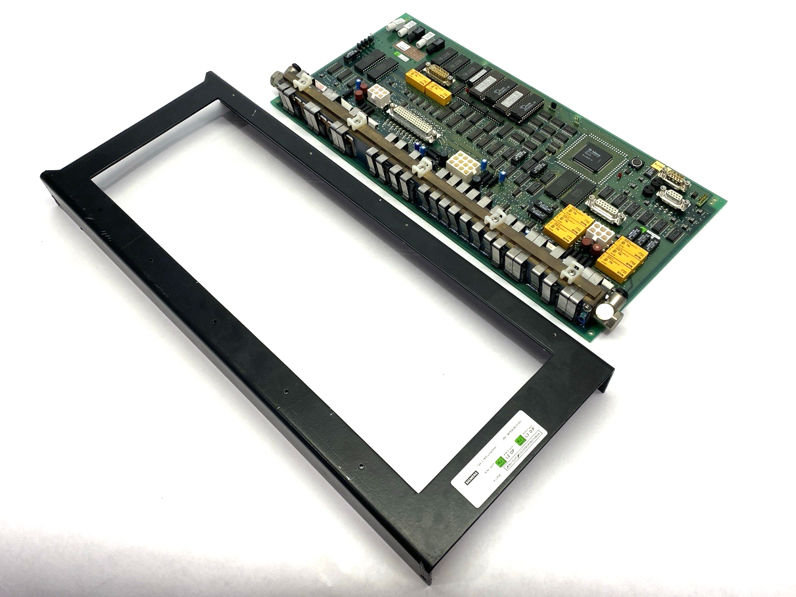 Siemens 347924-9010-1002 PCB Board w/ 347524-9010-000 Mount Bracket NO SCREWS - Maverick Industrial Sales
