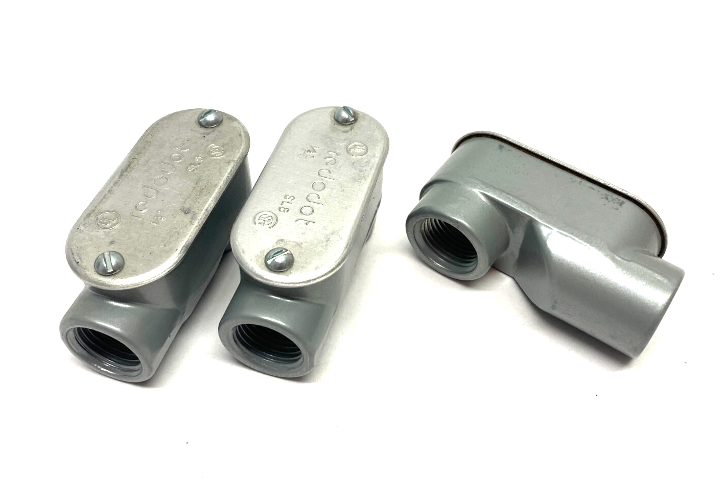 Red Dot DASLB-1/2 Conduit Body w/ Cover Gasket 1/2" Threads LOT OF 3 - New – Open box - Maverick Industrial Sales