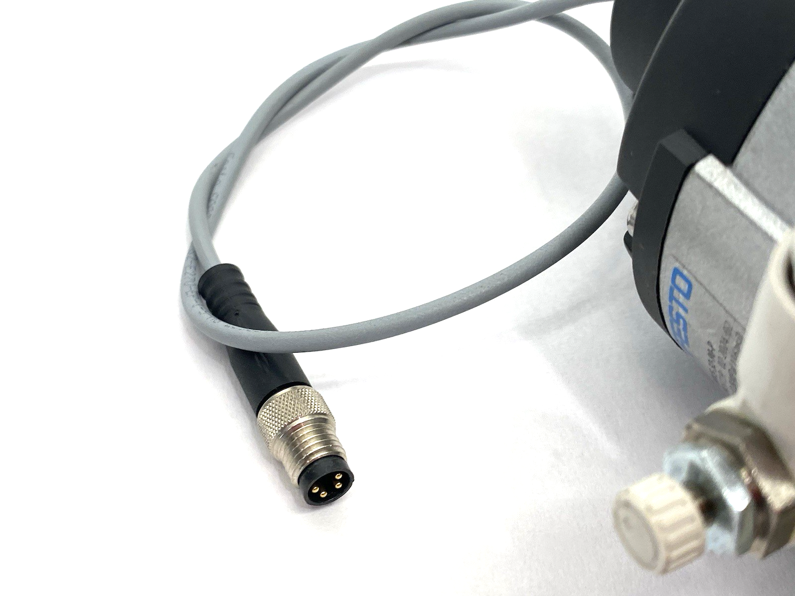 Festo DRVS-32-90-P Dbl-Acting Rotary Actuator, 1845719 w/ R-R-FTO-KC-2018-1029 - Maverick Industrial Sales