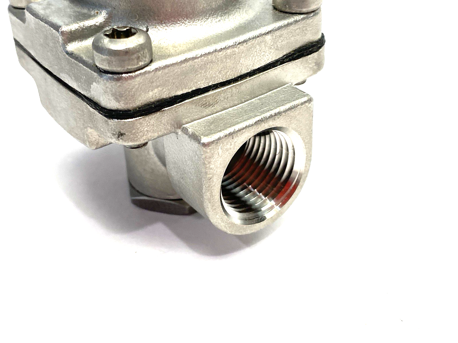 SS263APM1-3-50 1/2 | Watts SS 3-Way Small Water Pressure Regulator, NPTF 0335077 - New – Open box - Maverick Industrial Sales