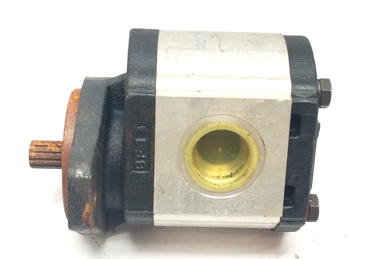 PLP30.38D0-04S5-LOG/OF-N, POMPA PLP30.38D0-04S5-LOG/OF-N | Casappa PLP30.38D0-04S5-LOG/OF-N Hydraulic Pump, 7/8" 13 Tooth Shaft - Used - Maverick Industrial Sales