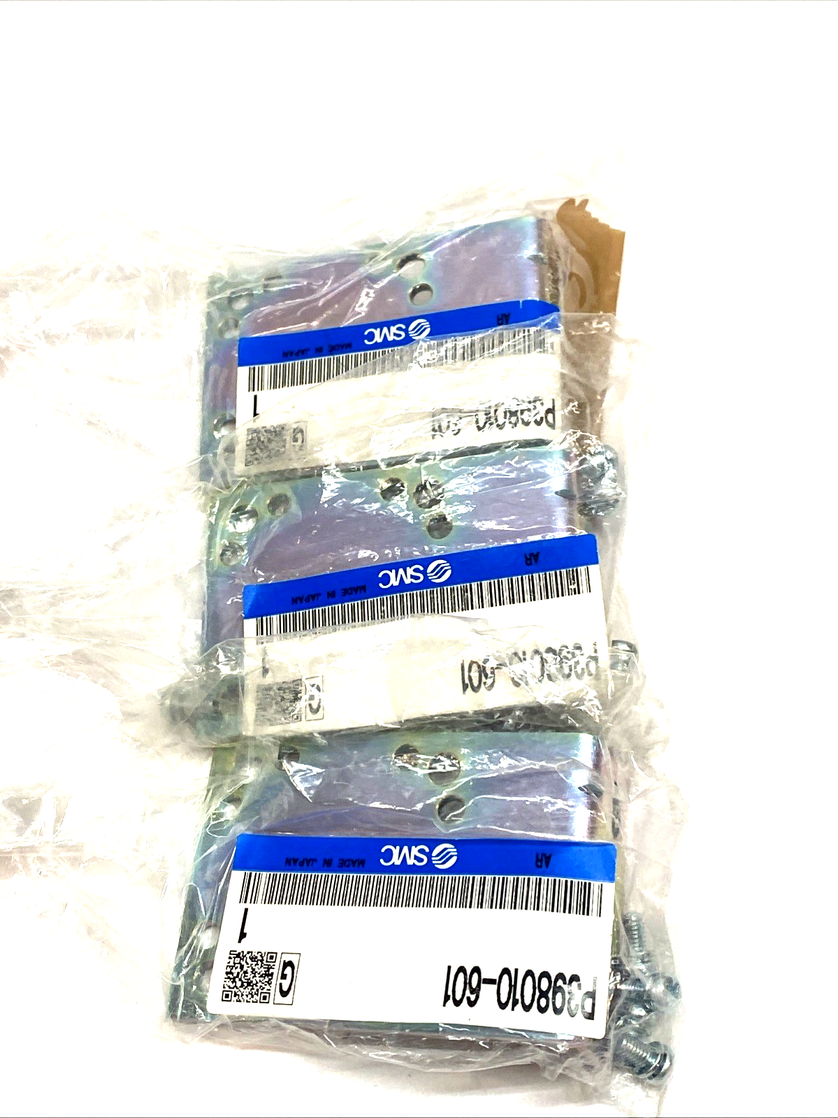 P398010-601 | SMC L-Bracket LOT OF 3 - New - Maverick Industrial Sales